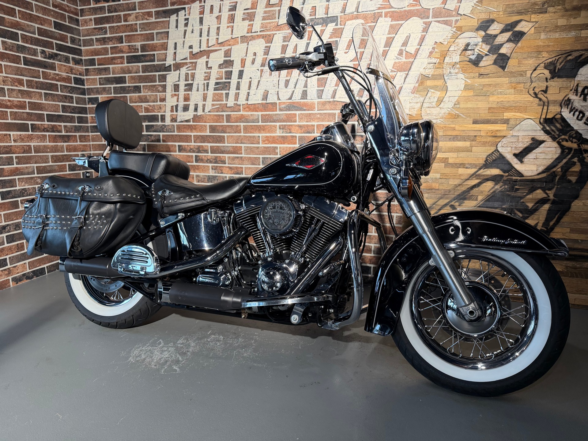 HARLEY-DAVIDSON FLSTC Softail Heritage Classic ABS (35KW possible)-image-9