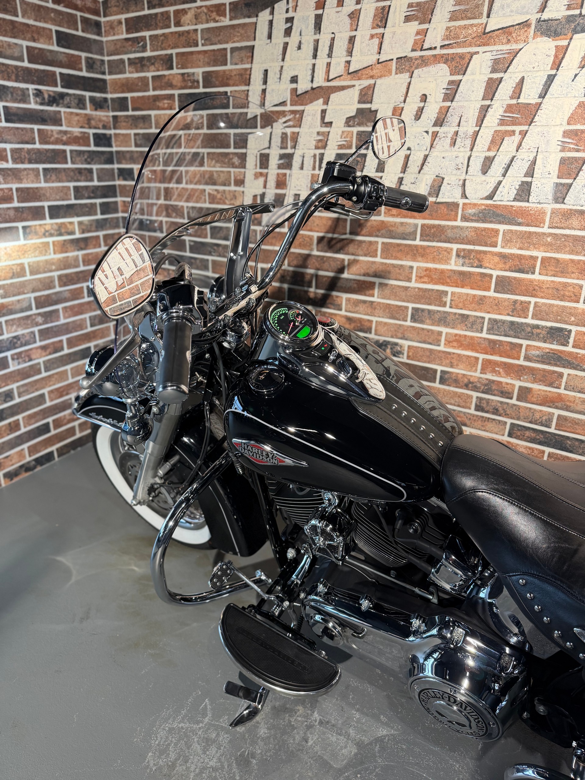 HARLEY-DAVIDSON FLSTC Softail Heritage Classic ABS (35KW possible)-image-2