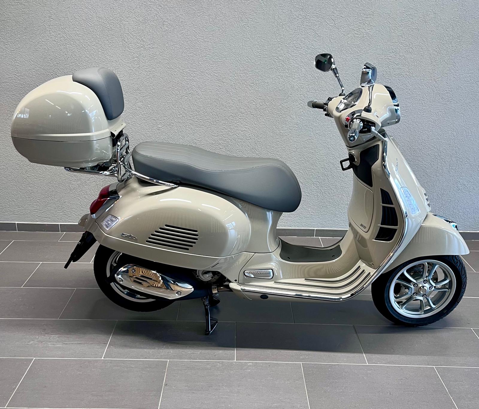 PIAGGIO Vespa GTS 310 RST E5+-image-1