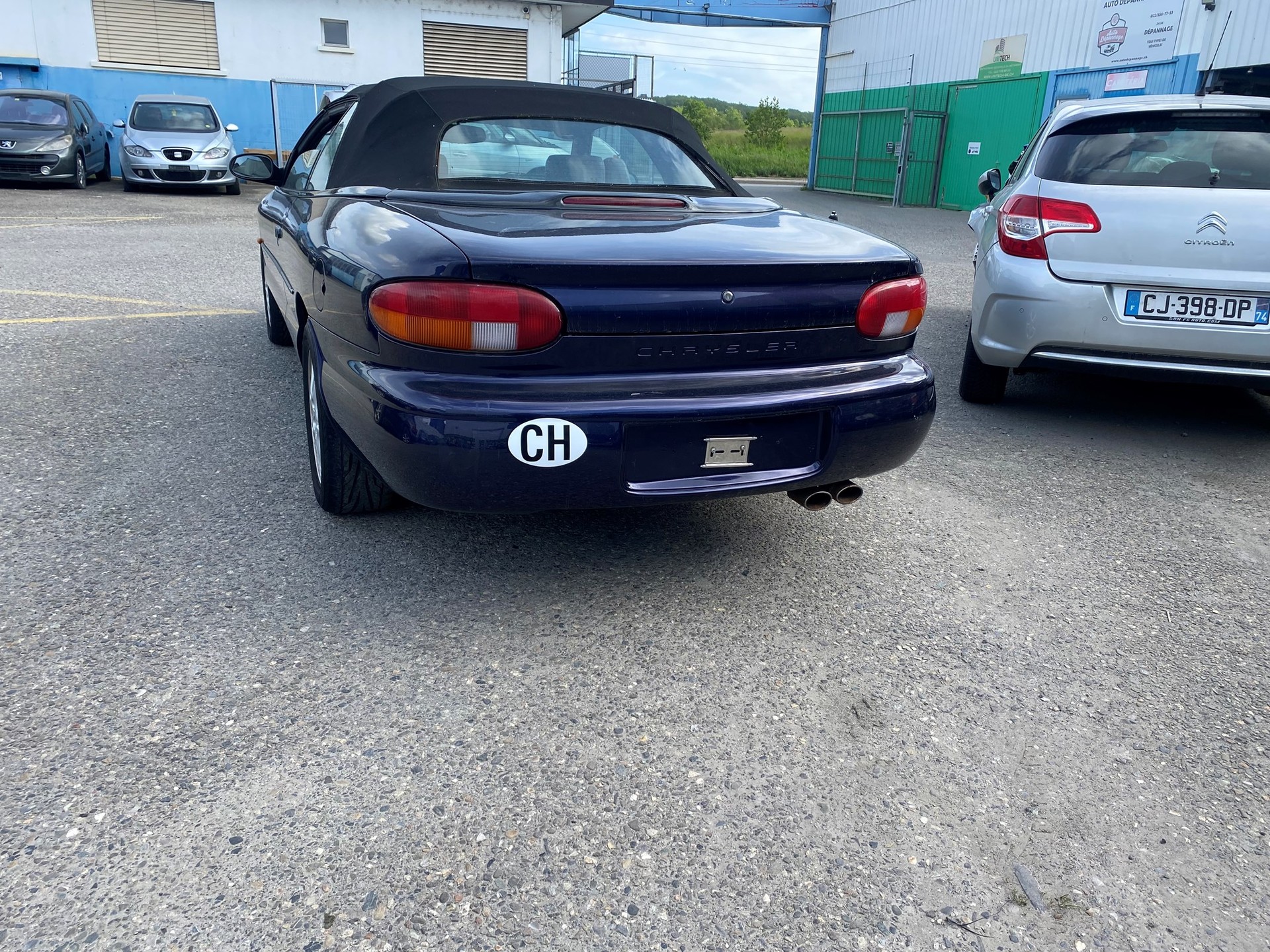 CHRYSLER Stratus 2.5 V6 LX Cabrio-image-3