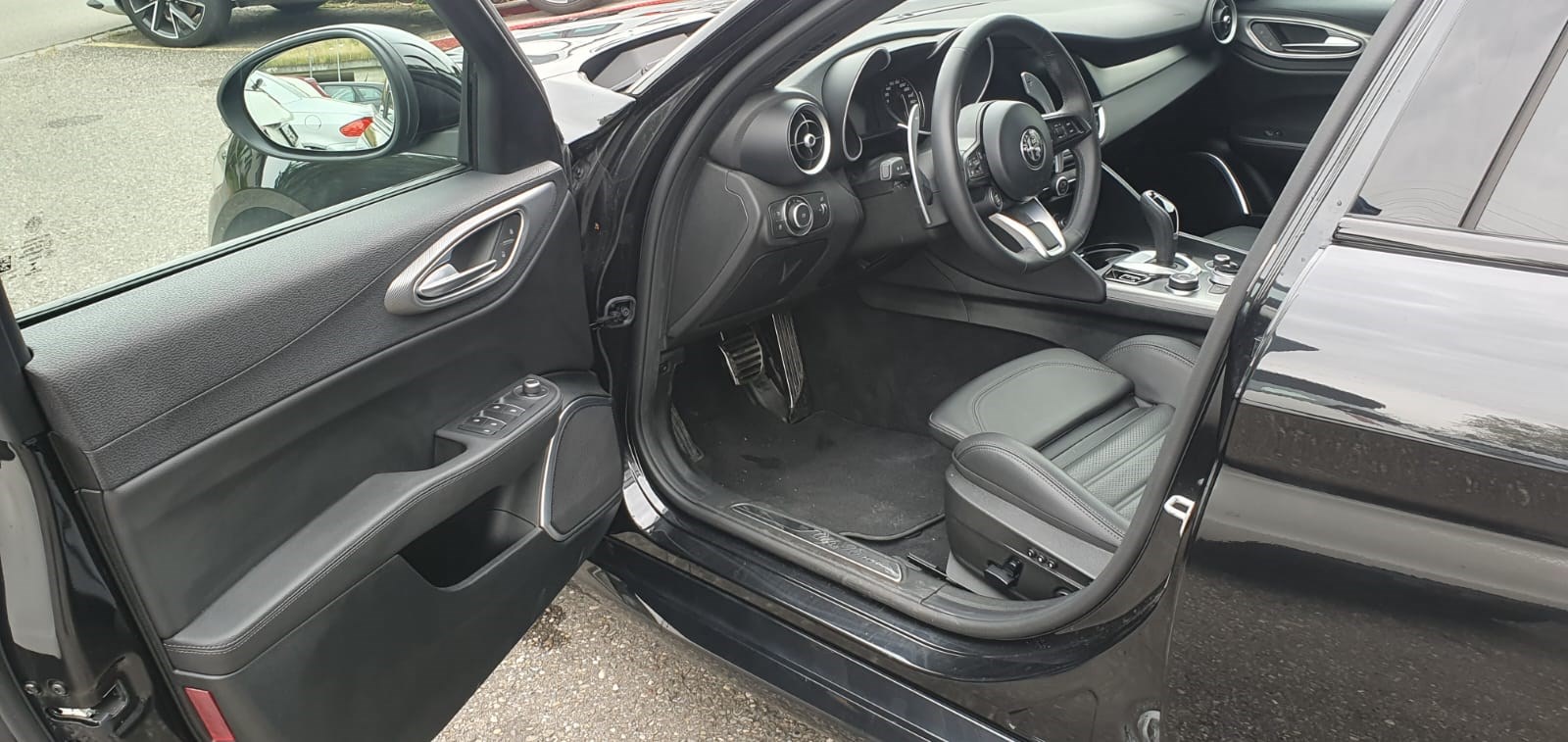 ALFA ROMEO Giulia 2.0 Veloce Q4-image-15