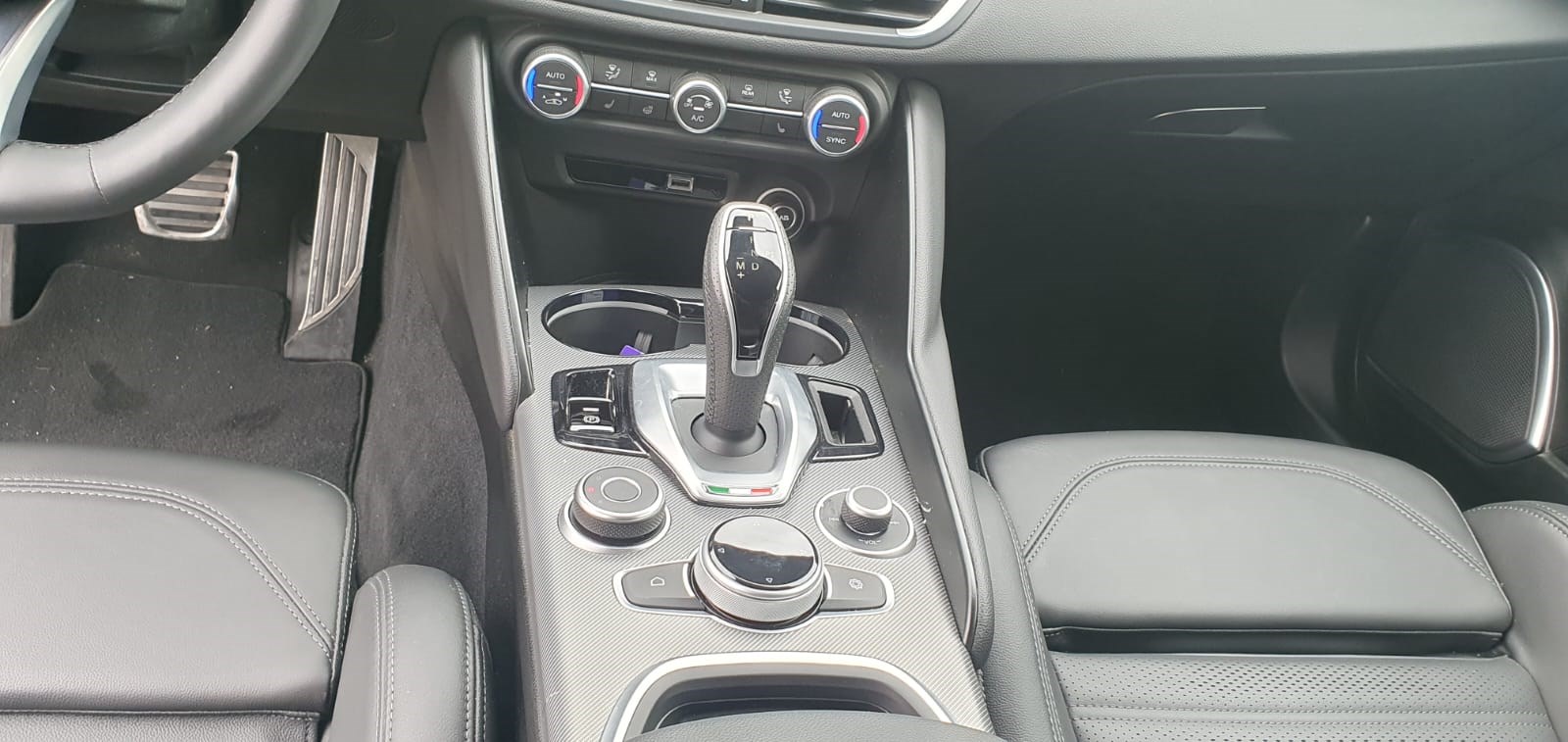 ALFA ROMEO Giulia 2.0 Veloce Q4-image-9