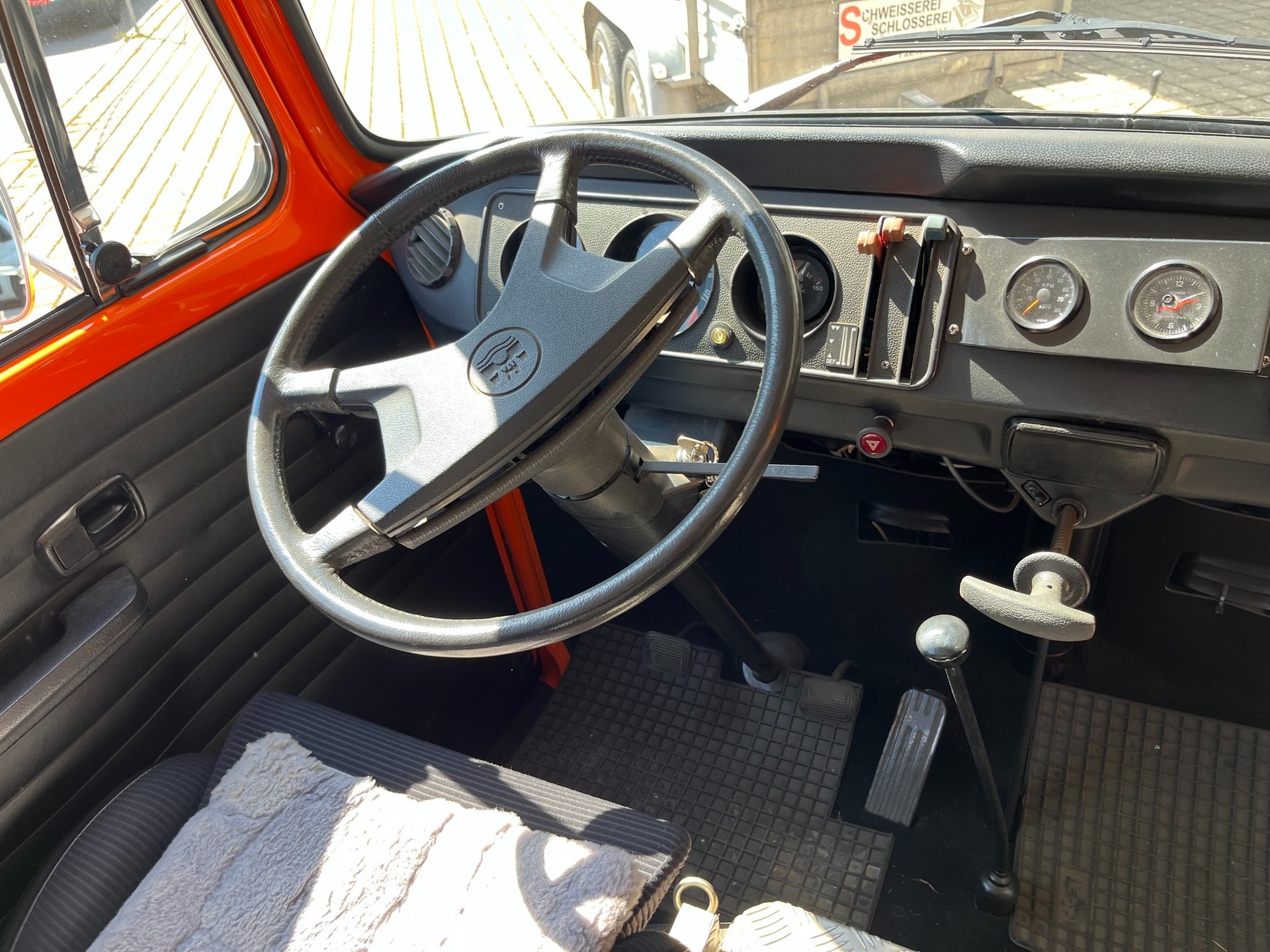 VW T2 23-image-8