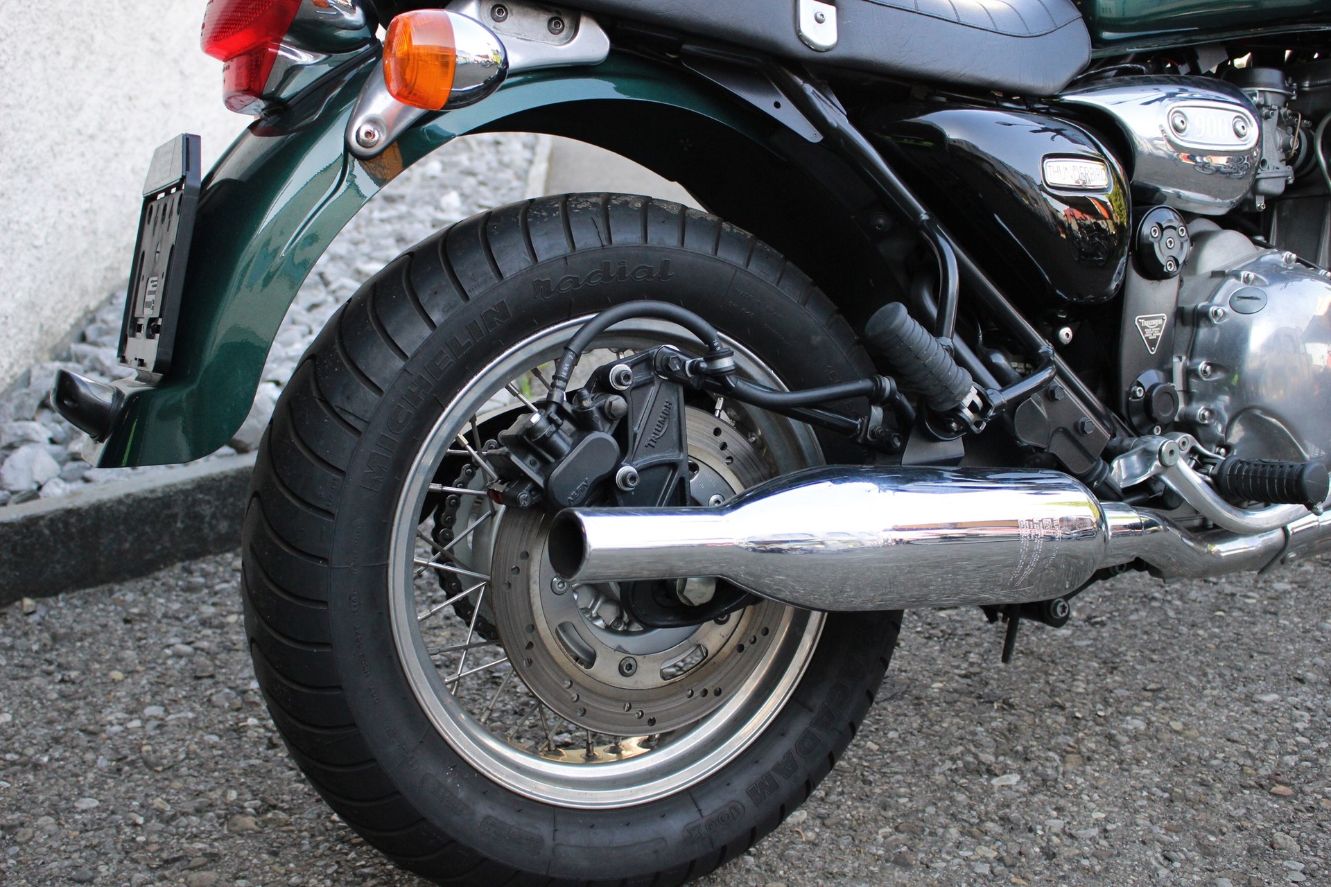TRIUMPH Thunderbird 900-image-2