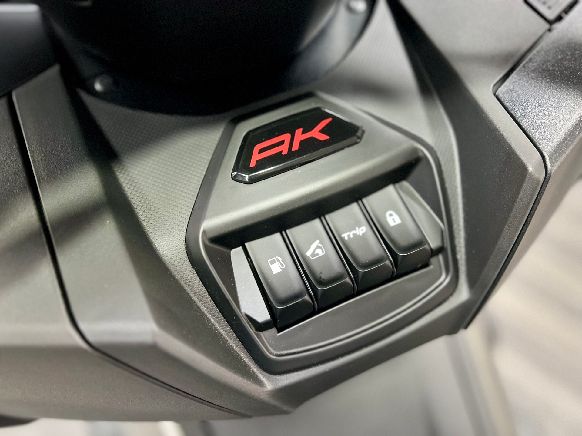 KYMCO AK 550 Premium New 2024-image-3