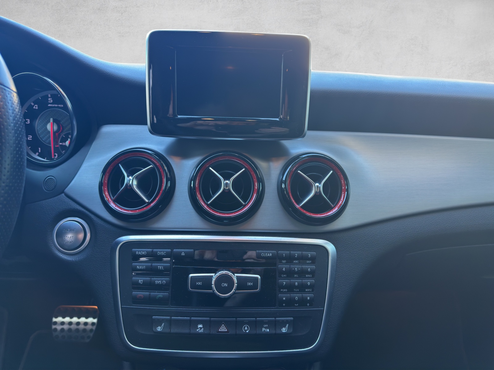 MERCEDES-BENZ GLA 45 AMG 4Matic 7G-DCT-image-7