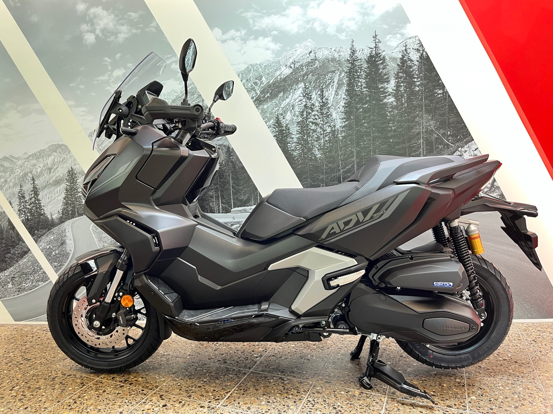 HONDA ADV 350 A ABS /TC-image-1
