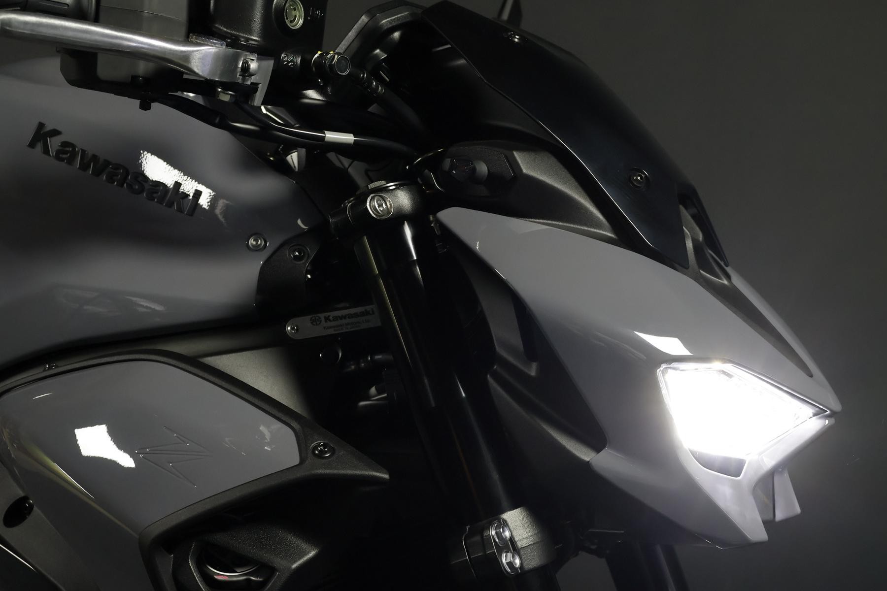 KAWASAKI Z900 (91/70/35 KW) *Darknardo* Level 3-image-3