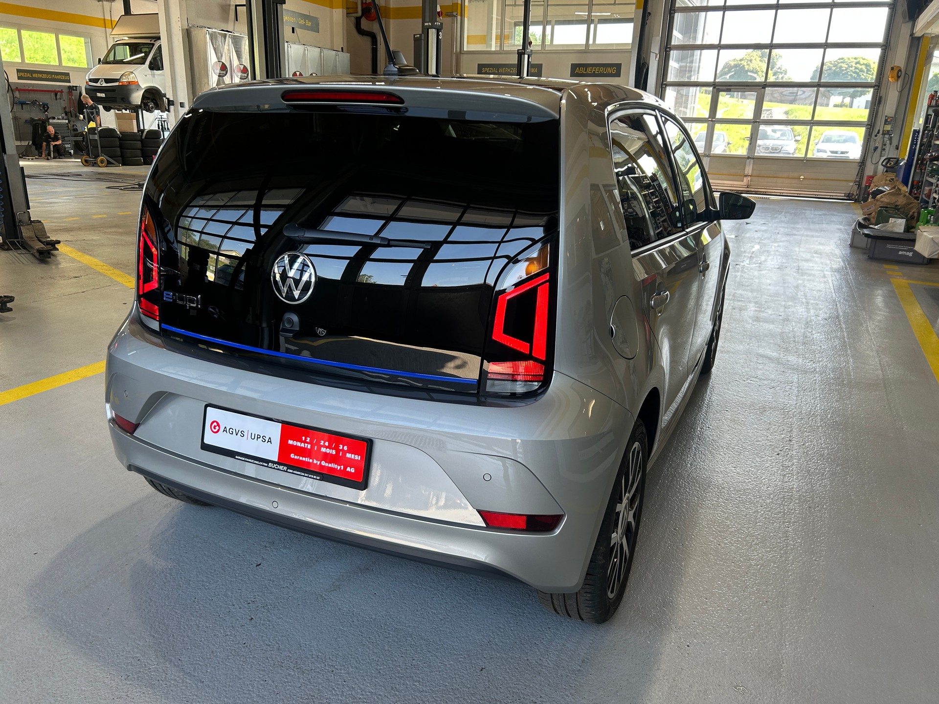 VW e-Up-image-2
