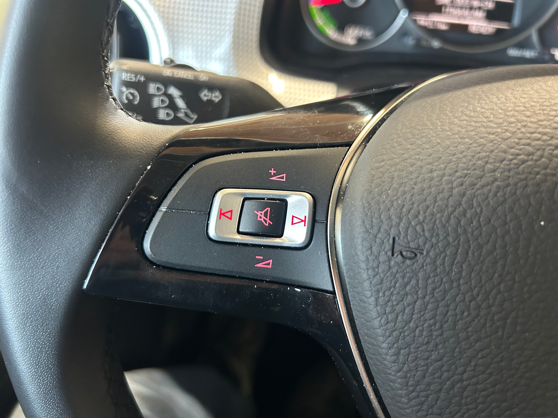 VW e-Up-image-14