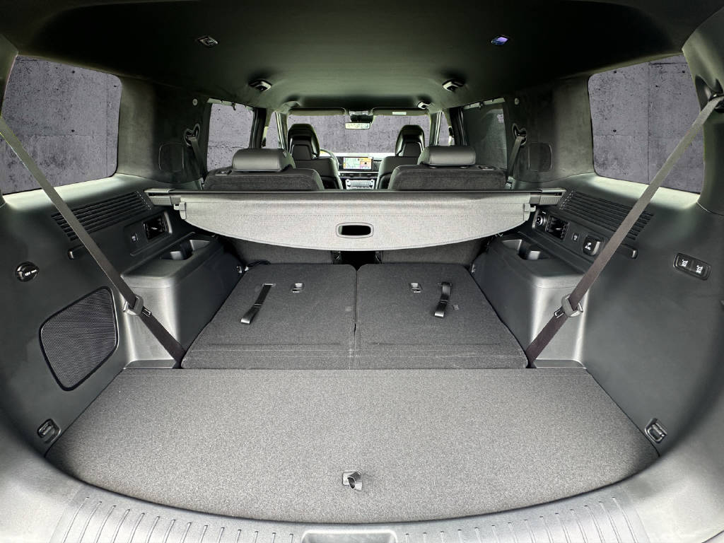 HYUNDAI Santa Fe 1.6 T-GDi PHEV Calligraphy 6P-image-8