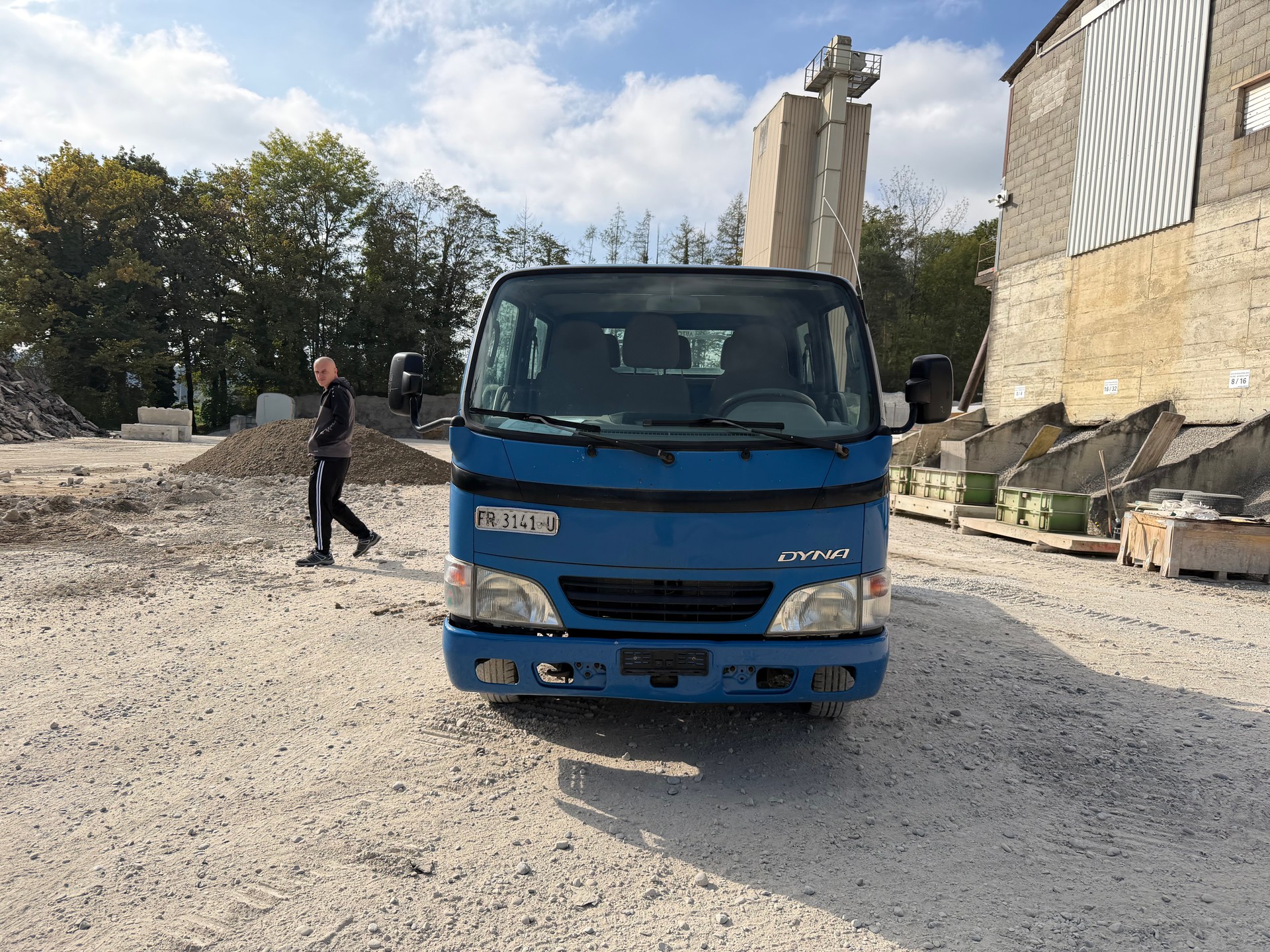 TOYOTA Dyna 100 3.0 D-4D-image-2