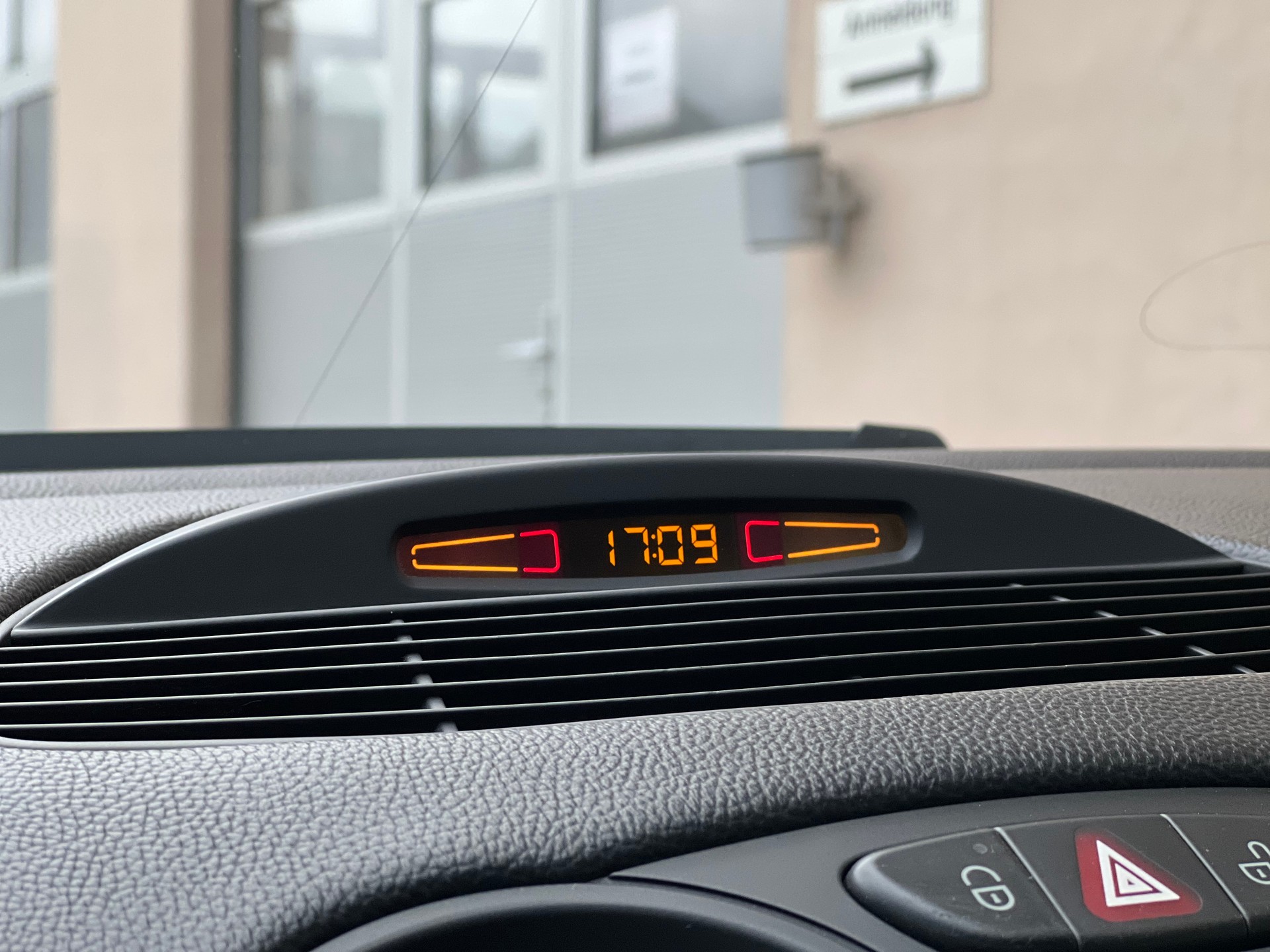 MERCEDES-BENZ SL 55 AMG Automatic (CH)-image-21