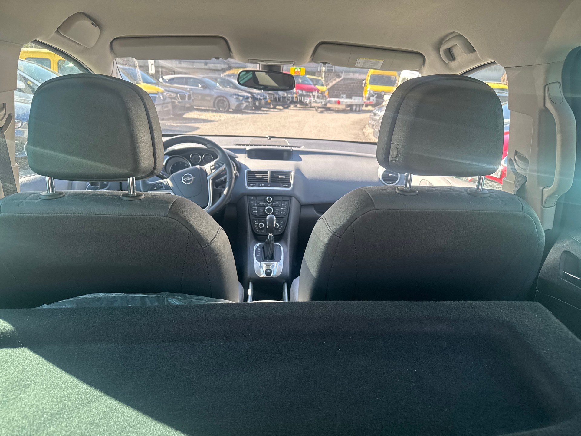 OPEL Meriva 1.7 CDTi Cosmo Automatic-image-13