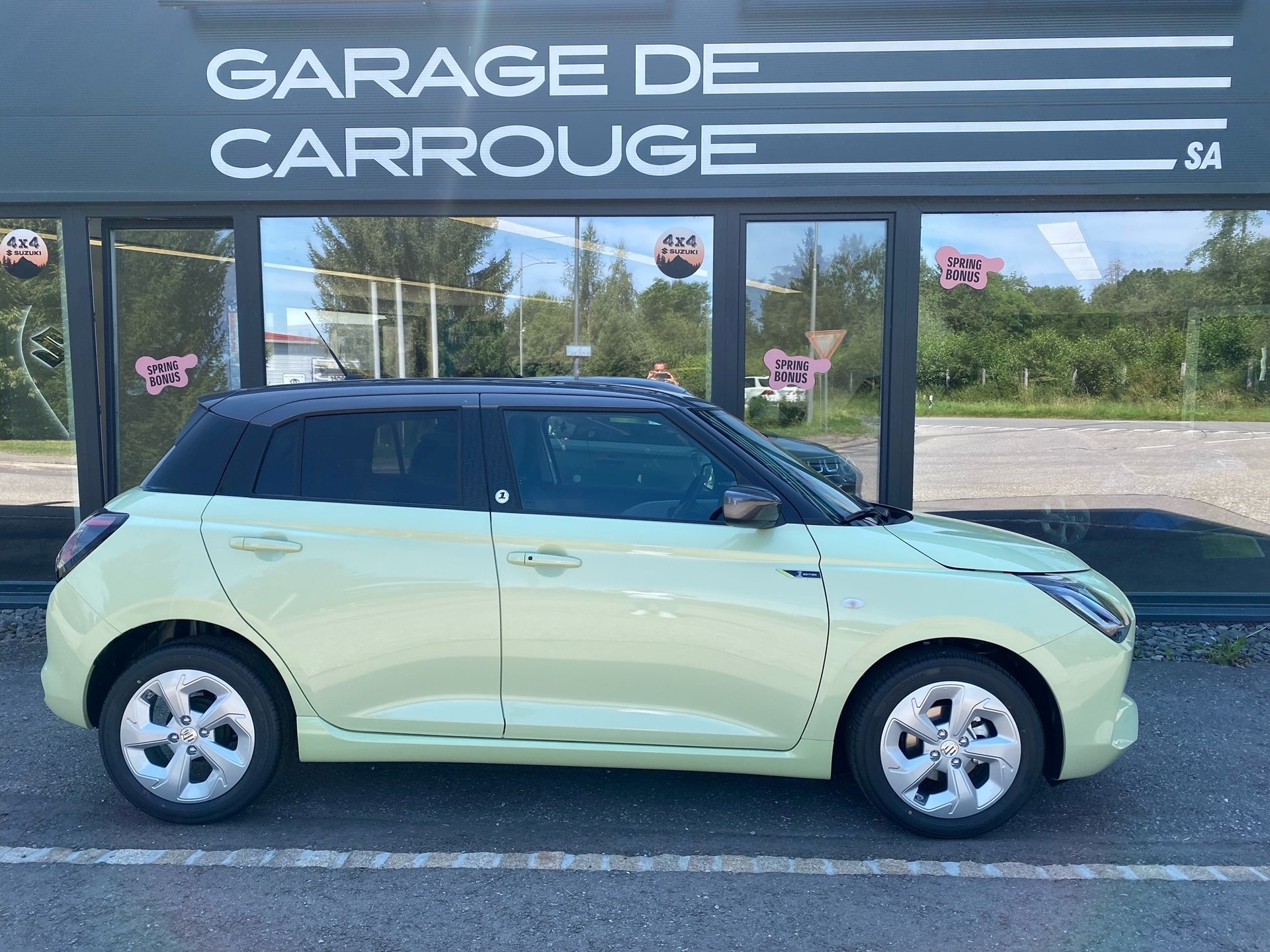 SUZUKI Swift 1.2 1st Edition Hybrid CVT-image-6