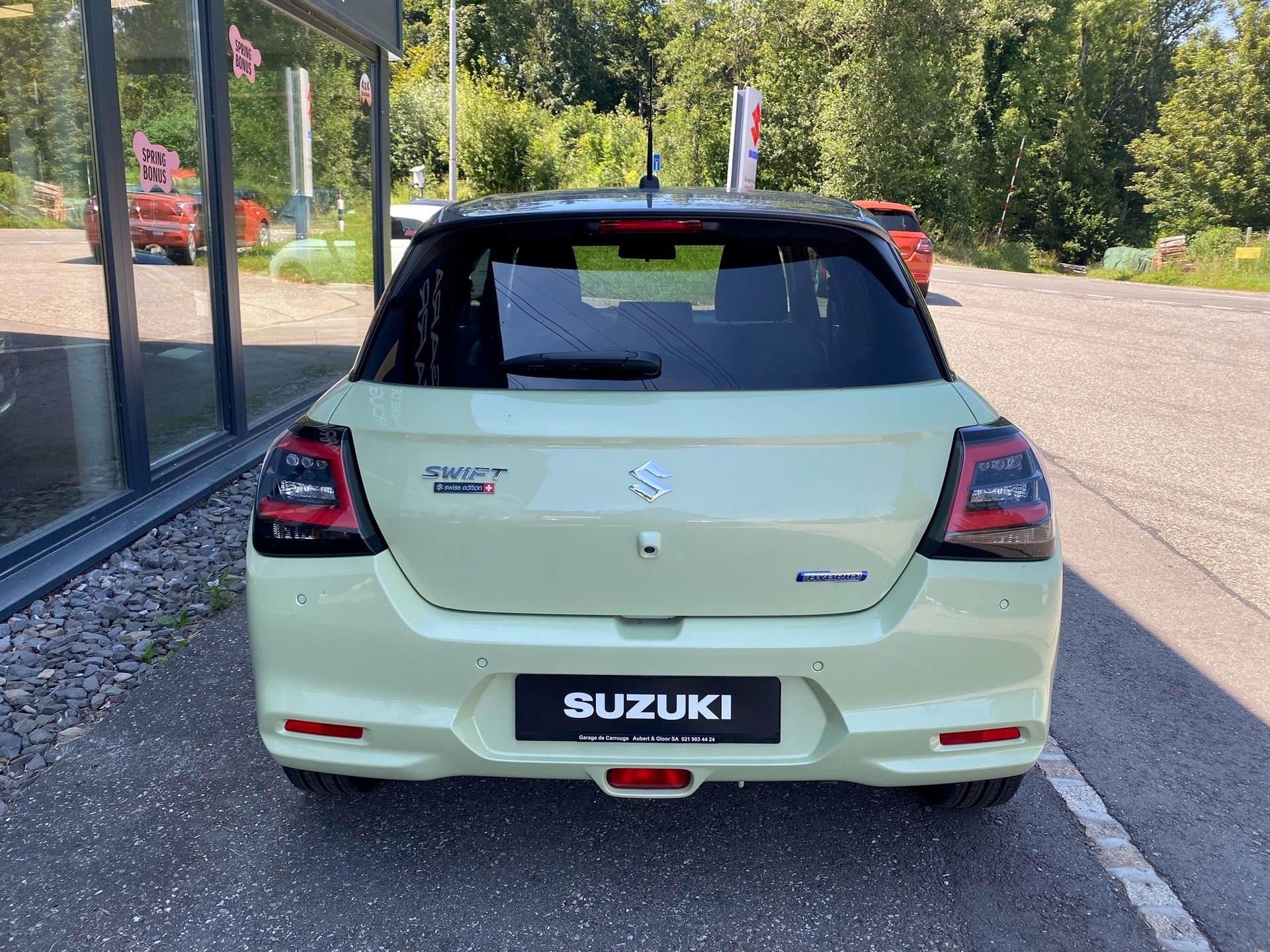 SUZUKI Swift 1.2 1st Edition Hybrid CVT-image-4