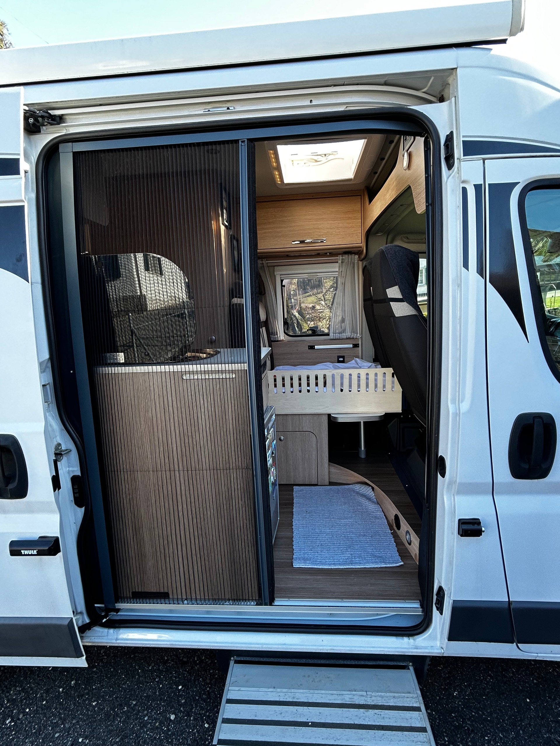 ROADCAR R540-image-3
