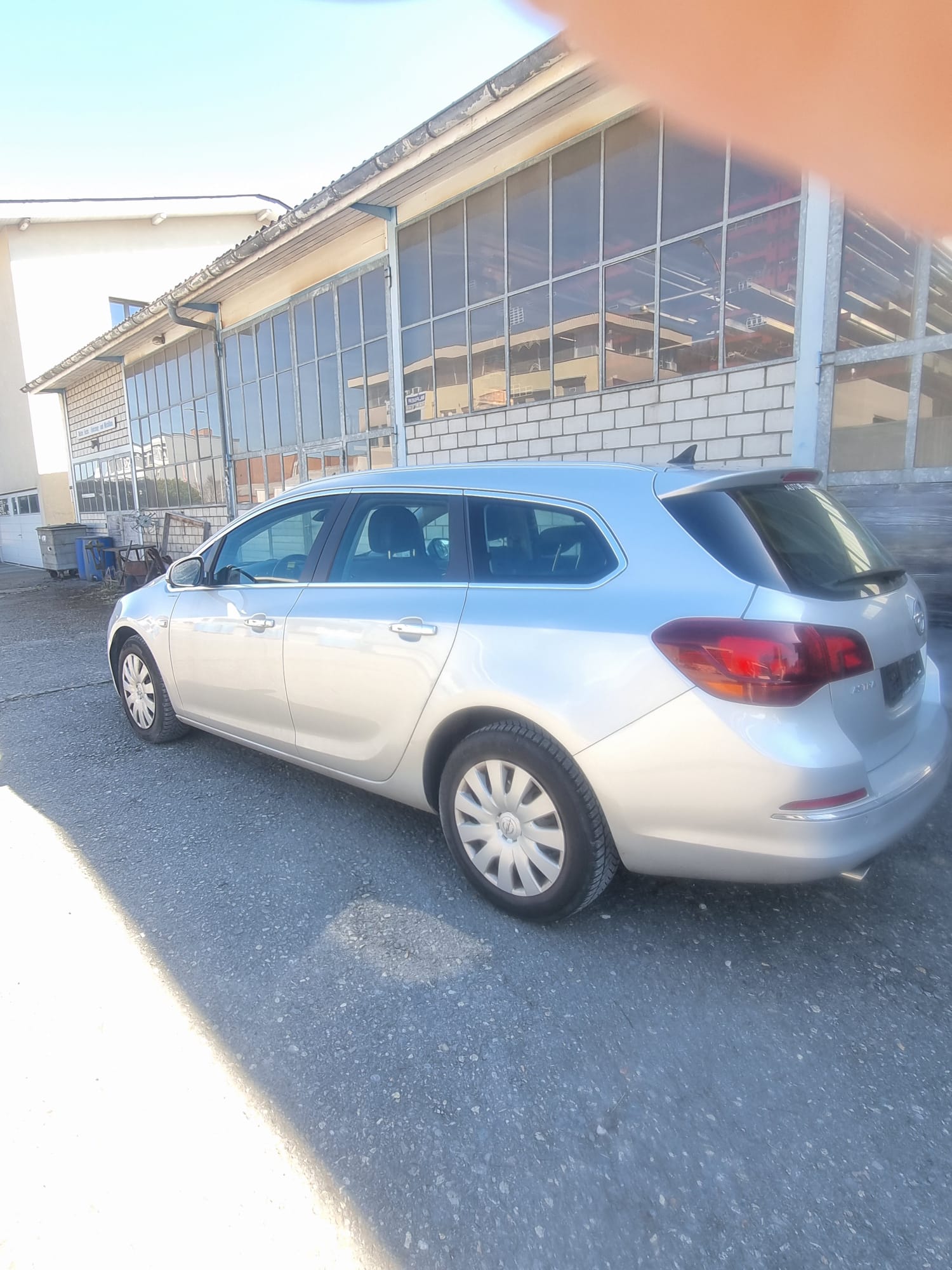 OPEL Astra SportsTourer 1.4i 16V Turbo Automatic-image-5