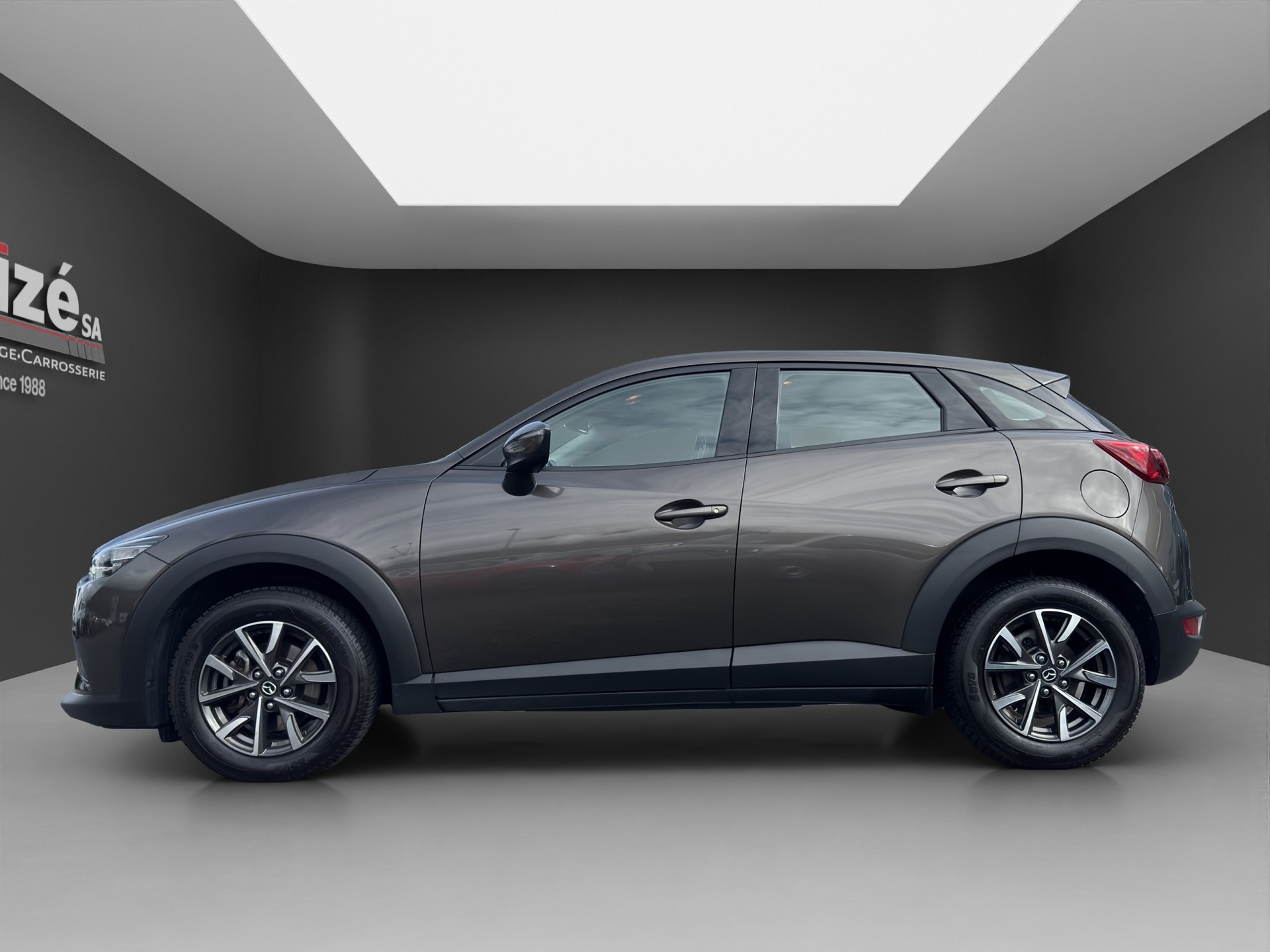 MAZDA CX-3 SKYACTIV-G 121 Ambition FWD Automat-showroom-element-3