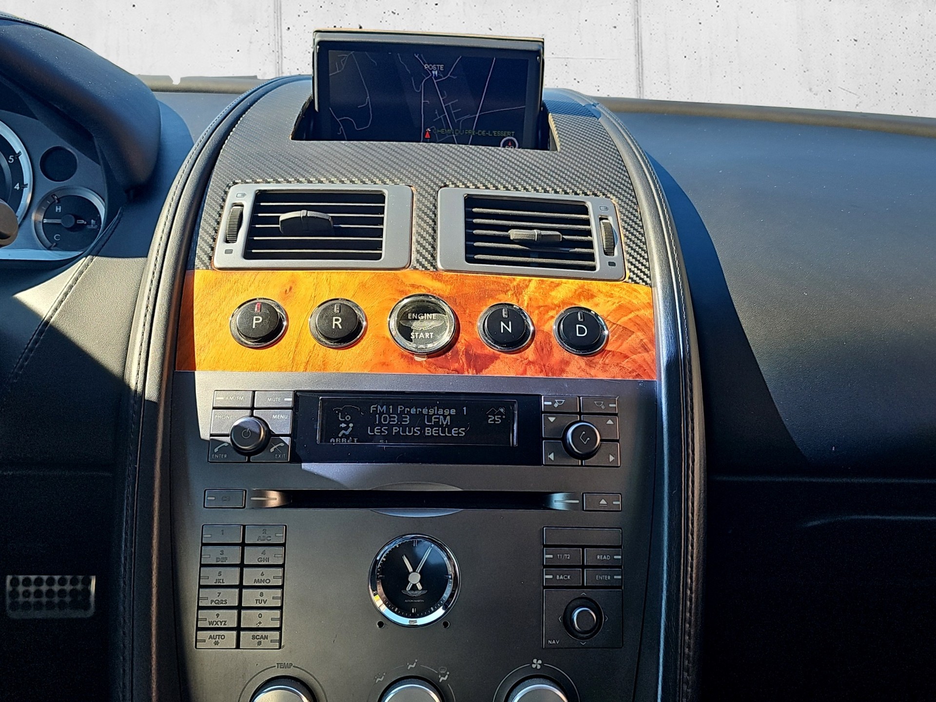 ASTON MARTIN DB9 Touchtronic 2-image-18