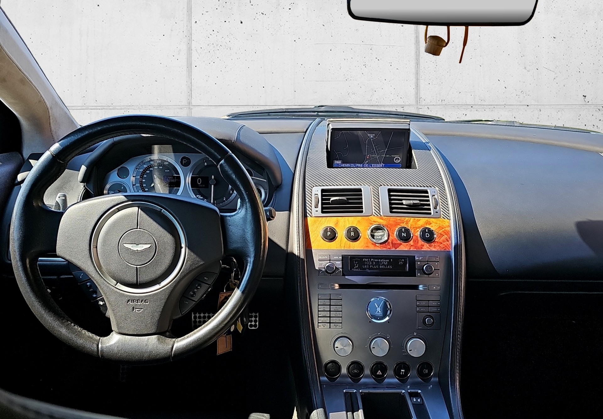 ASTON MARTIN DB9 Touchtronic 2-image-12