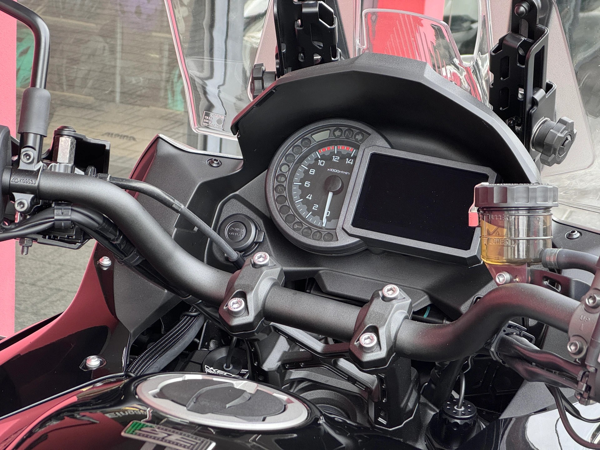 KAWASAKI Versys 1000 SE-image-13