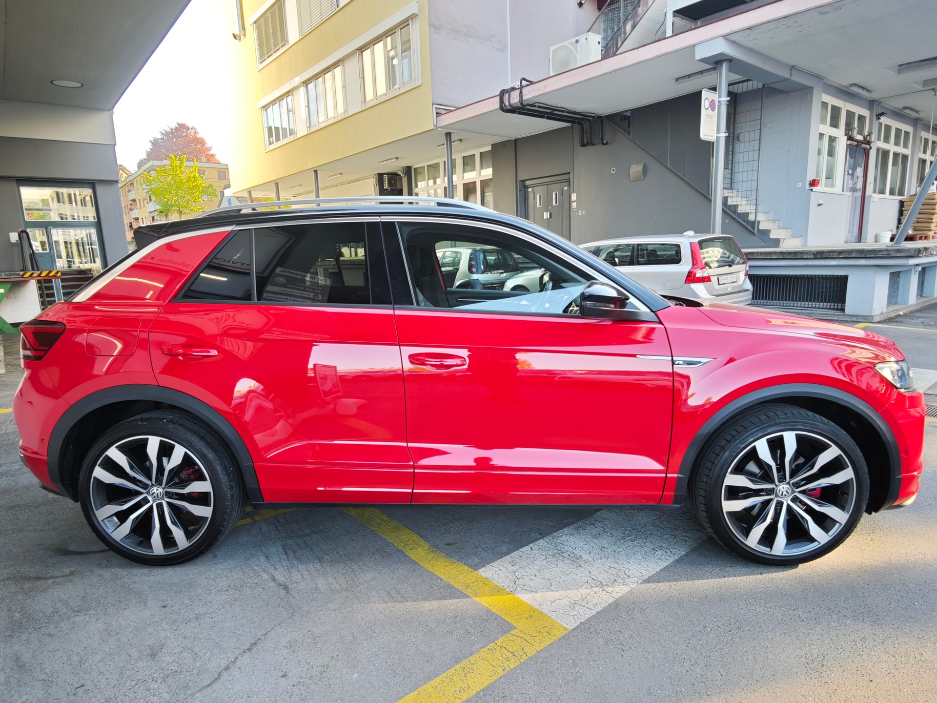 VW T-Roc 1.5 TSI EVO Sport DSG 4Motion-image-3