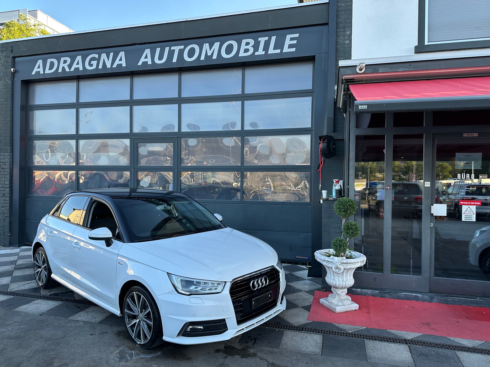 AUDI A1 Sportback 1.0 TFSI Sport S-tronic-image-4