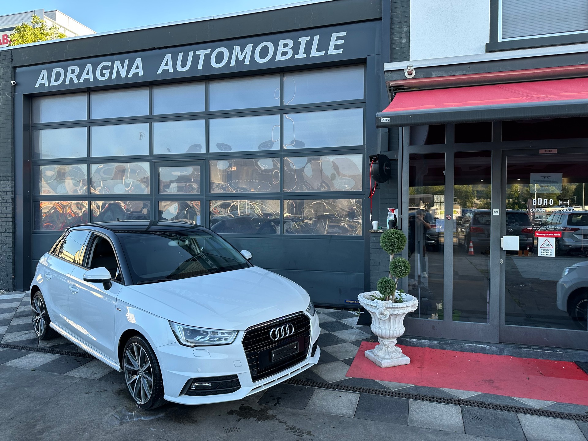 AUDI A1 Sportback 1.0 TFSI Sport S-tronic-image-3