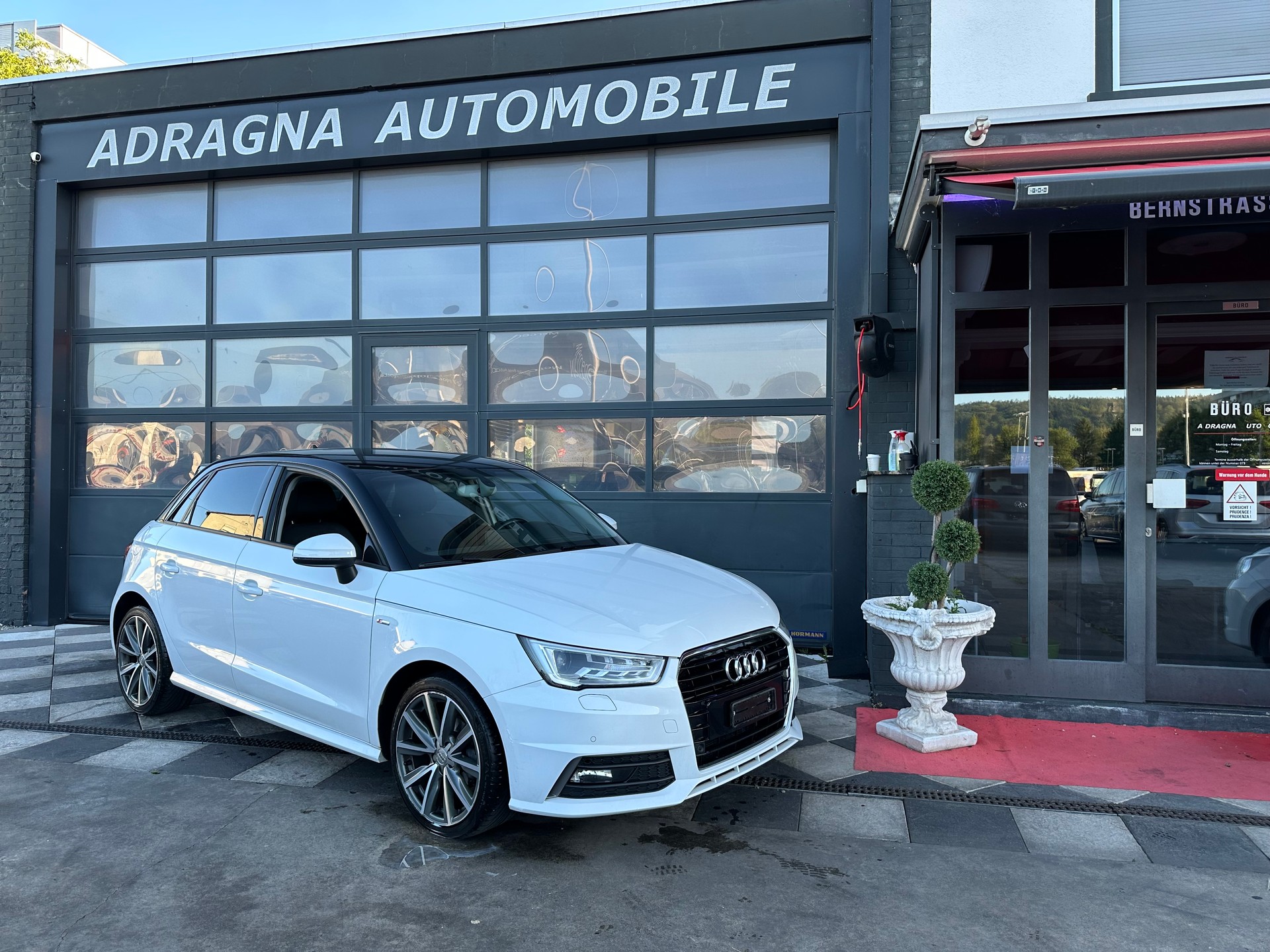 AUDI A1 Sportback 1.0 TFSI Sport S-tronic-image-0
