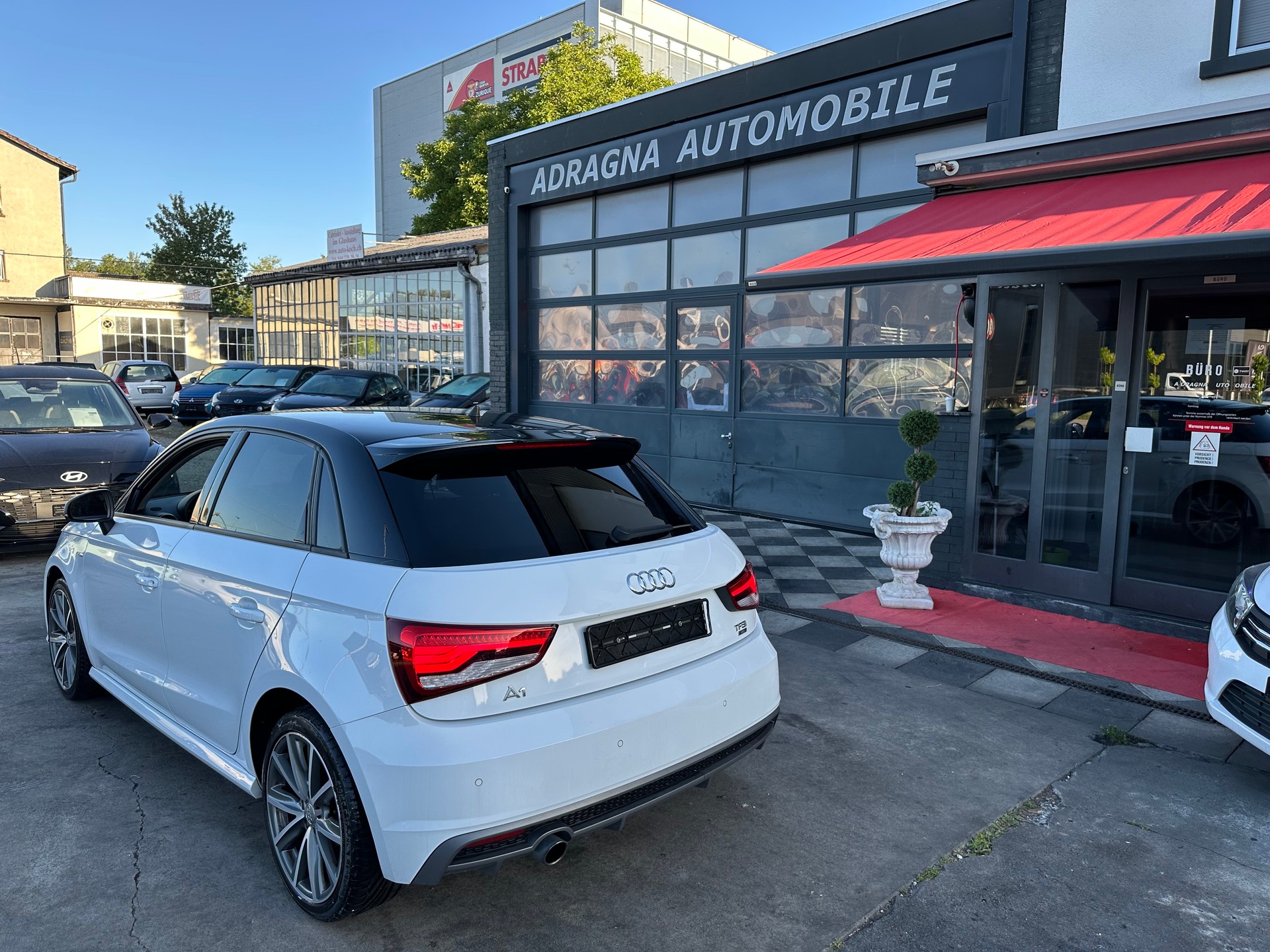 AUDI A1 Sportback 1.0 TFSI Sport S-tronic-image-9
