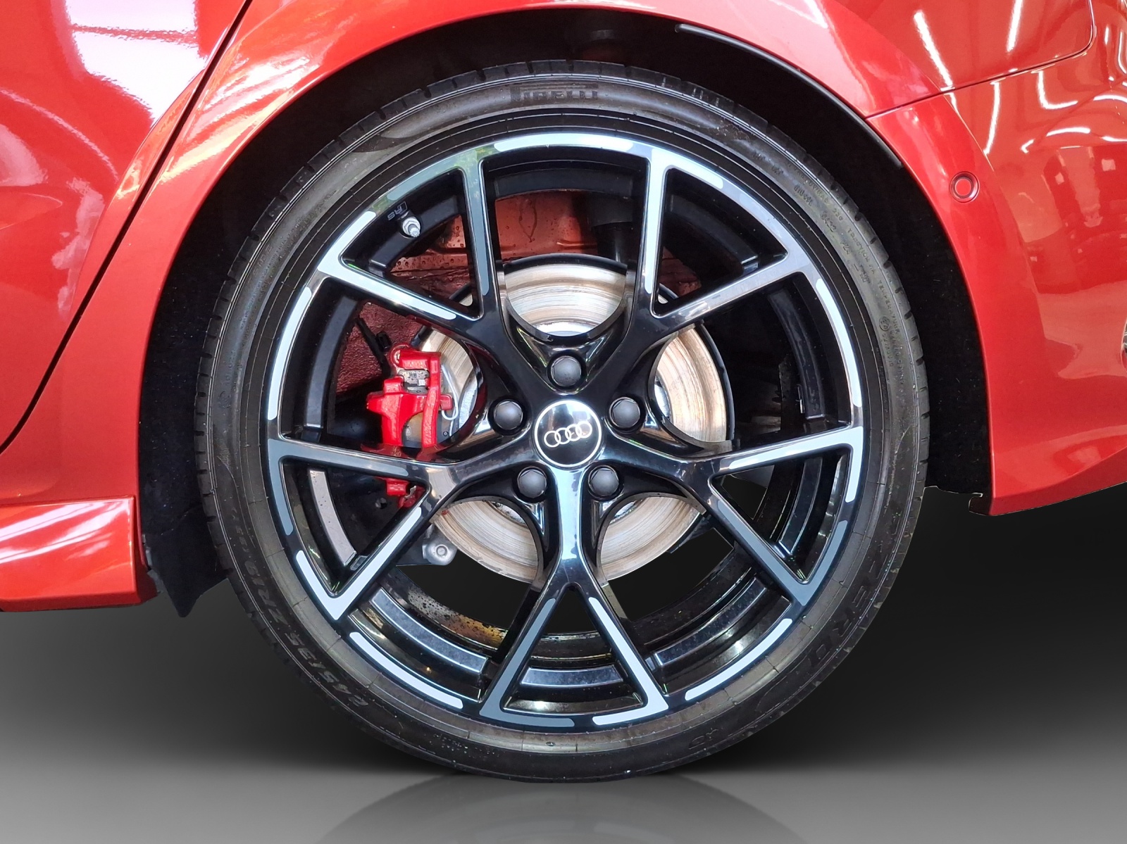 AUDI RS3 Sportback 2.5 TSI quattro S-tronic-image-13