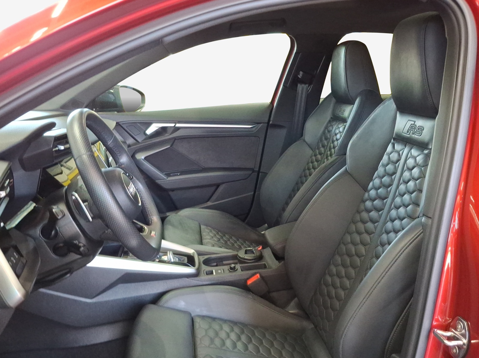 AUDI RS3 Sportback 2.5 TSI quattro S-tronic-image-7