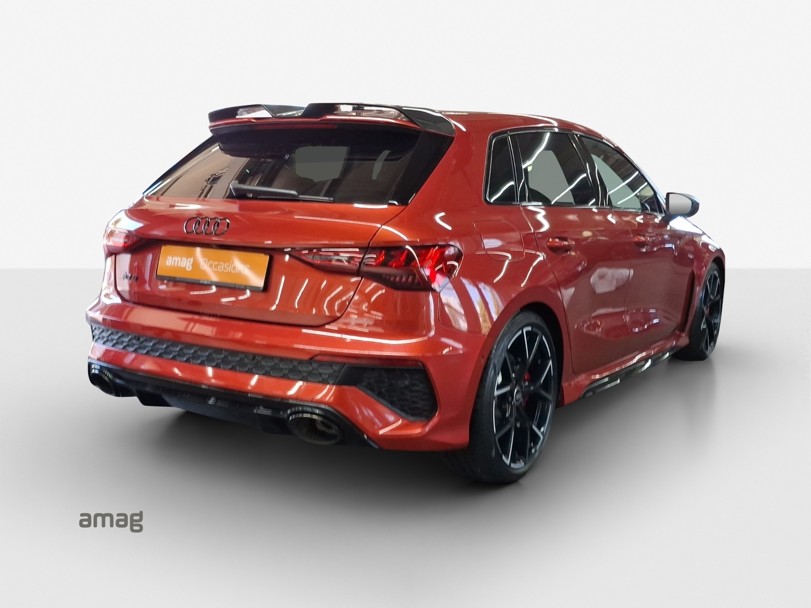 AUDI RS3 Sportback 2.5 TSI quattro S-tronic-image-4