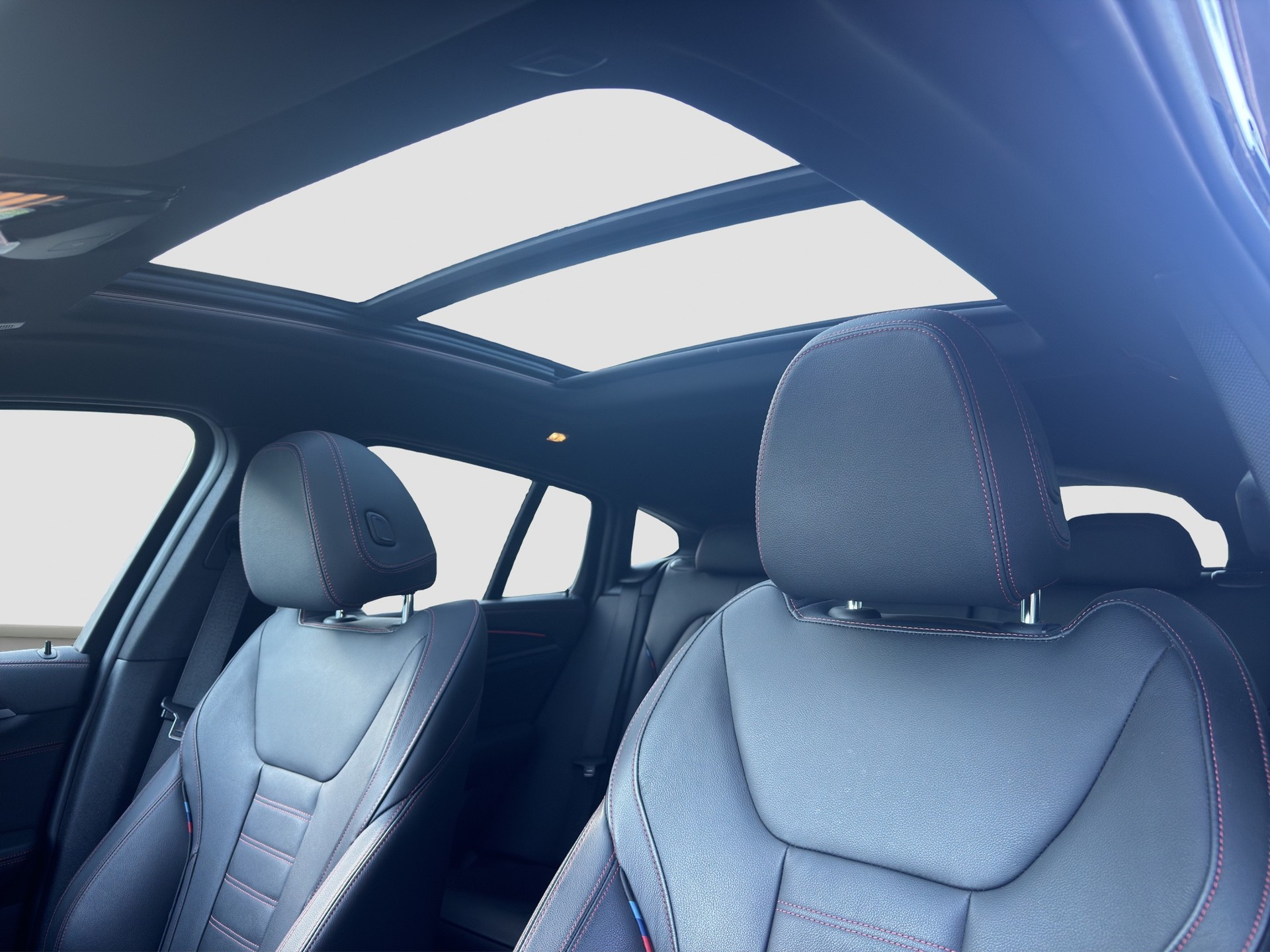 BMW X4 xDrive 30i M Sport X Steptronic-image-12