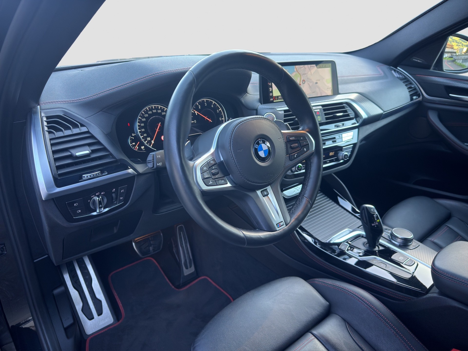 BMW X4 xDrive 30i M Sport X Steptronic-image-7