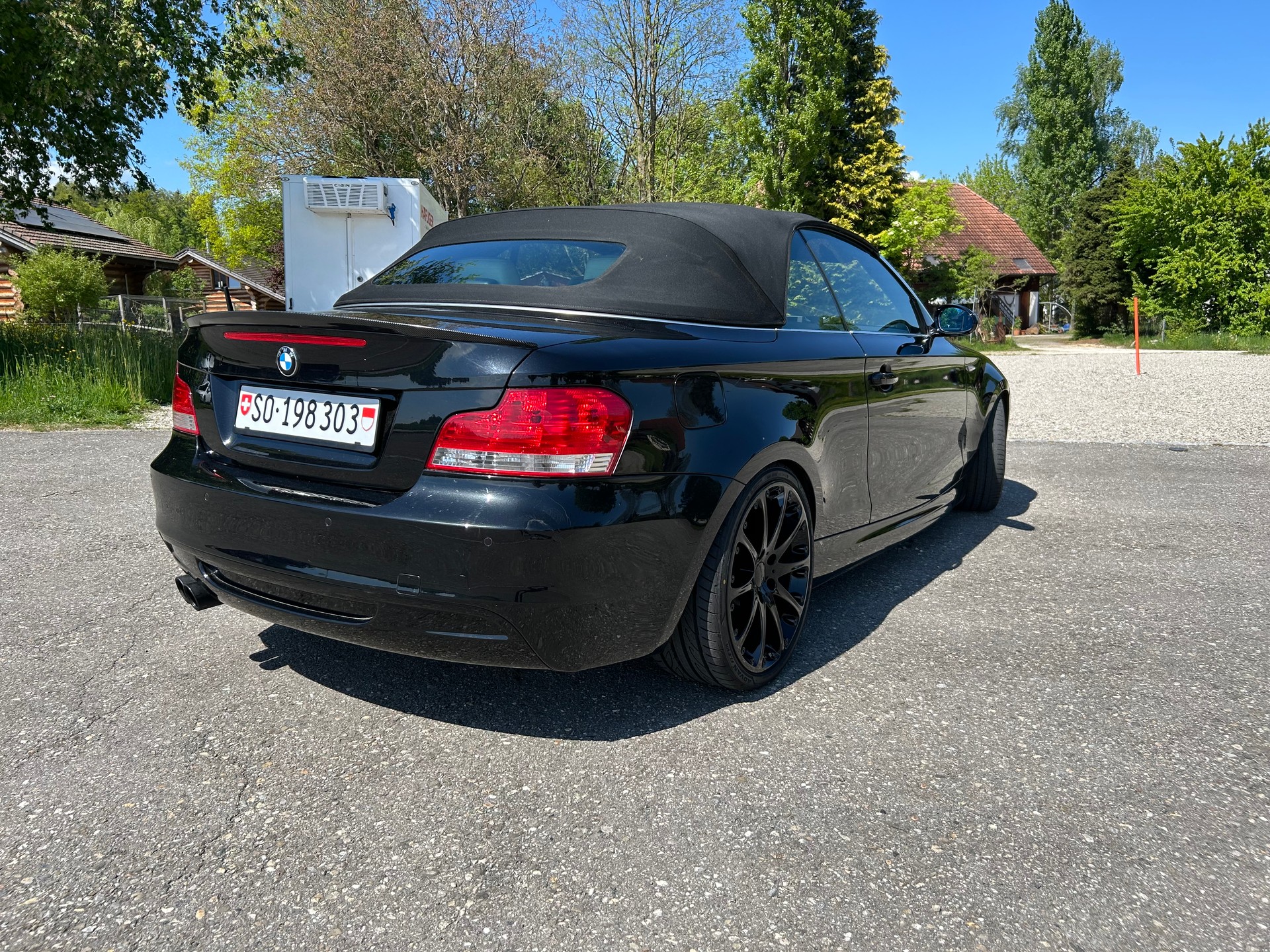 BMW 135i-image-5