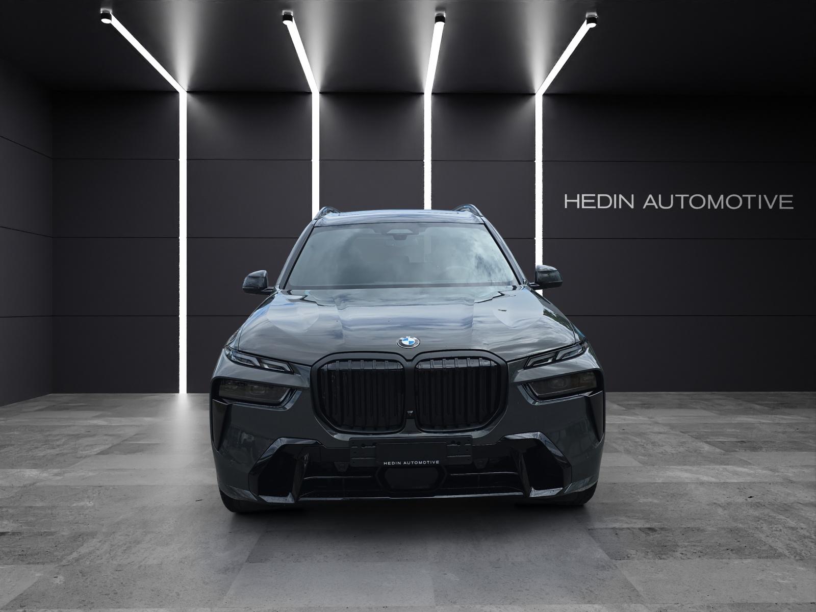 BMW X7 40d xDrive SAG-showroom-element-1