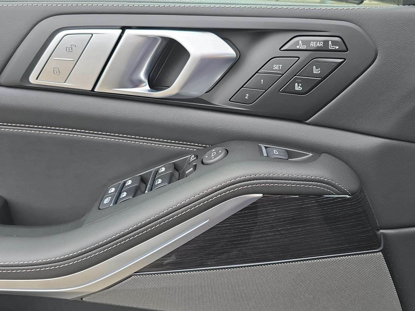 BMW X7 40d xDrive SAG-image-15