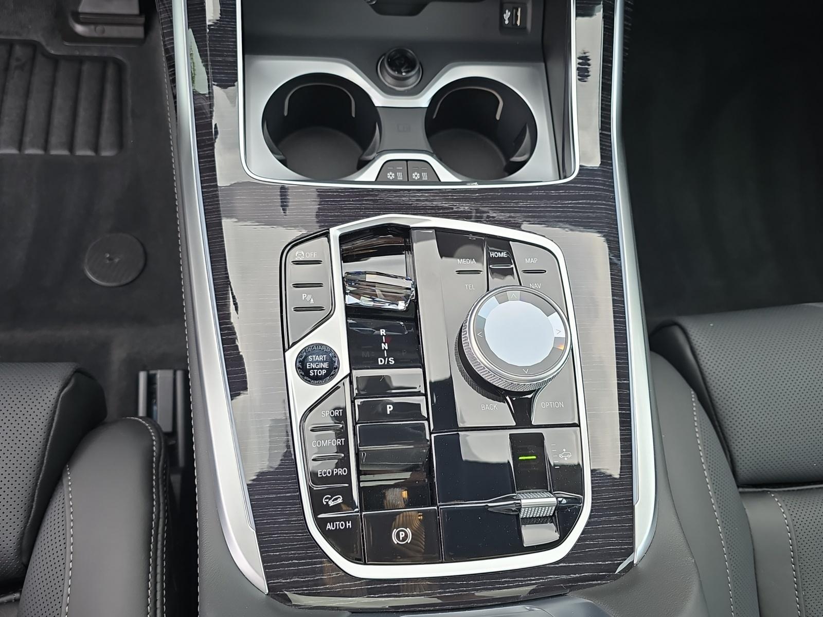 BMW X7 40d xDrive SAG-image-10