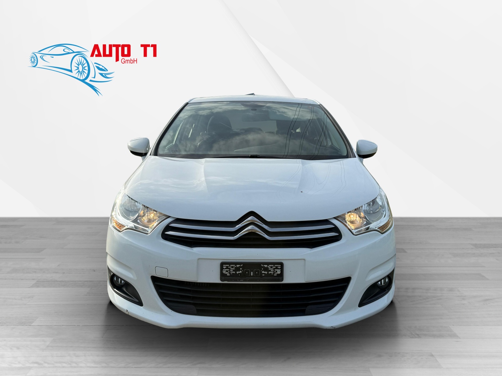 CITROEN C4 1.2 Pure Tech Live Edition-image-2