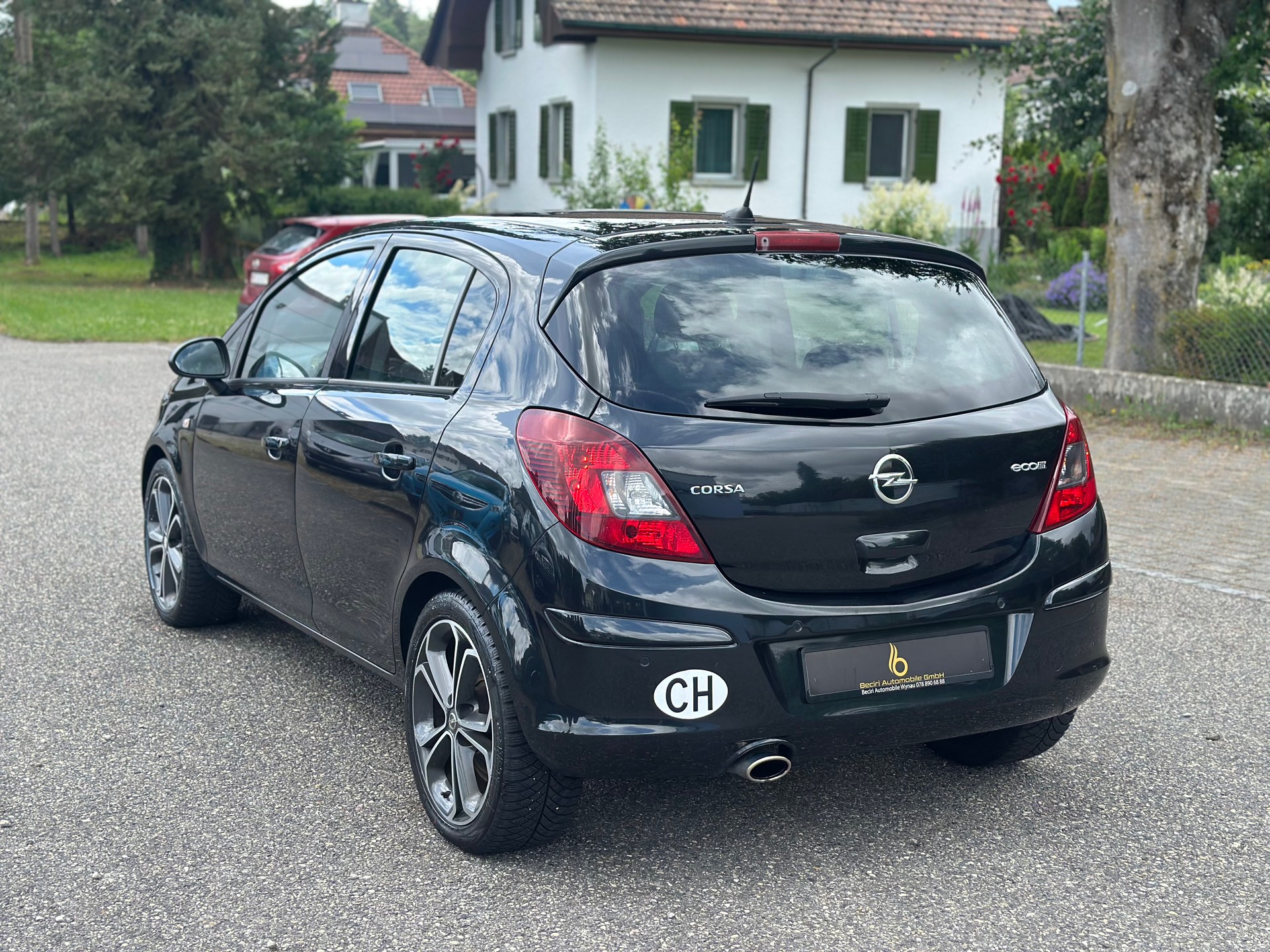 OPEL Corsa 1.4 Turbo Color Edition-image-2