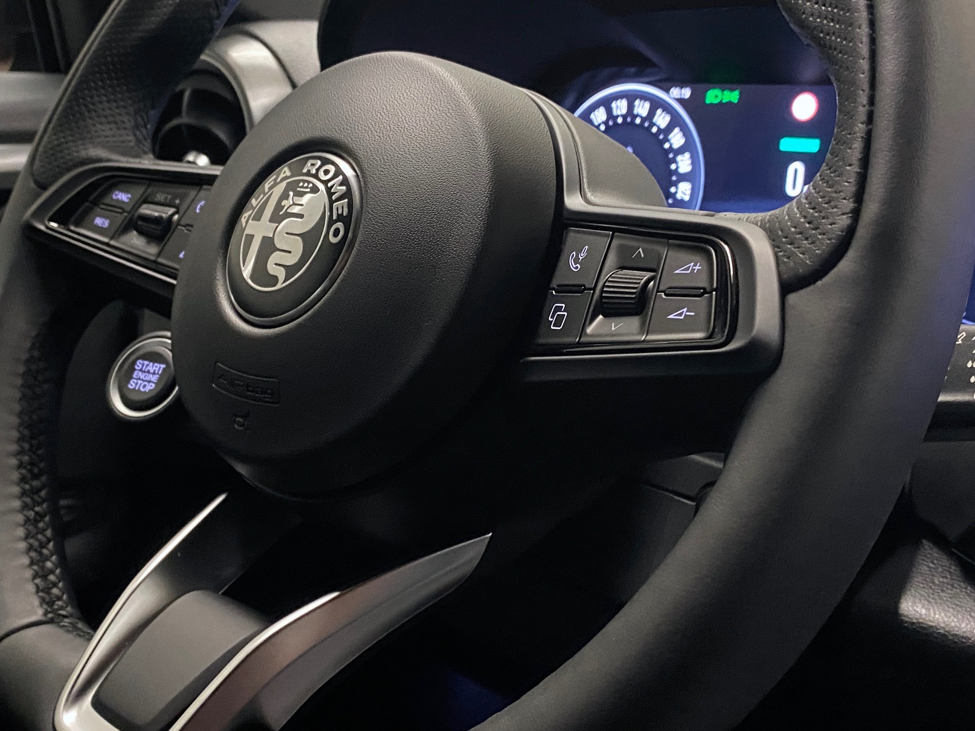 ALFA ROMEO Tonale 1.5 48V *Hybrid Sprint Edition*-image-8
