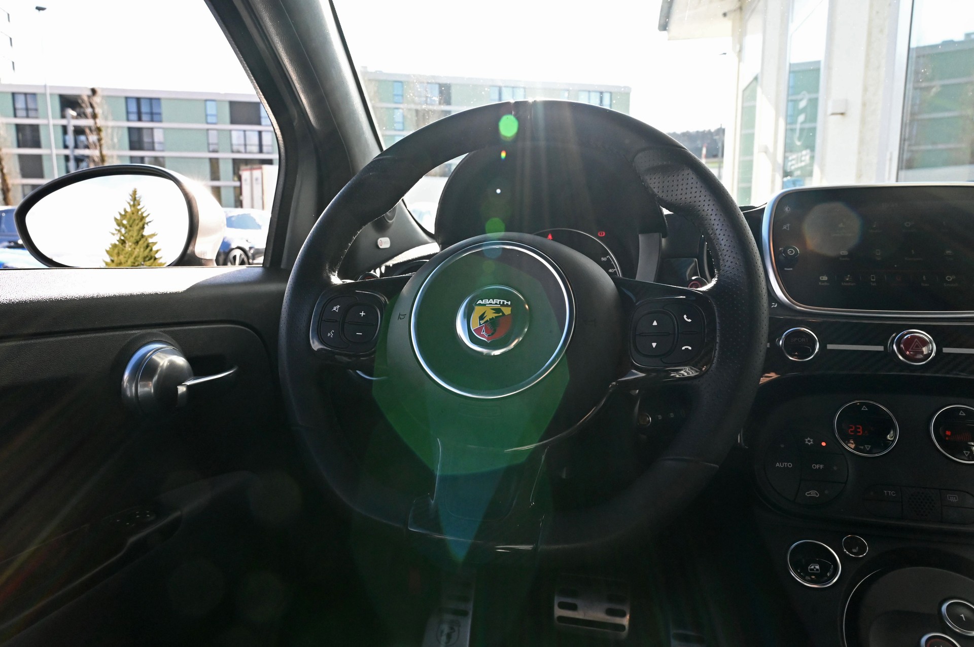 FIAT 695 1.4 16V Turbo Abarth Rivale-image-15