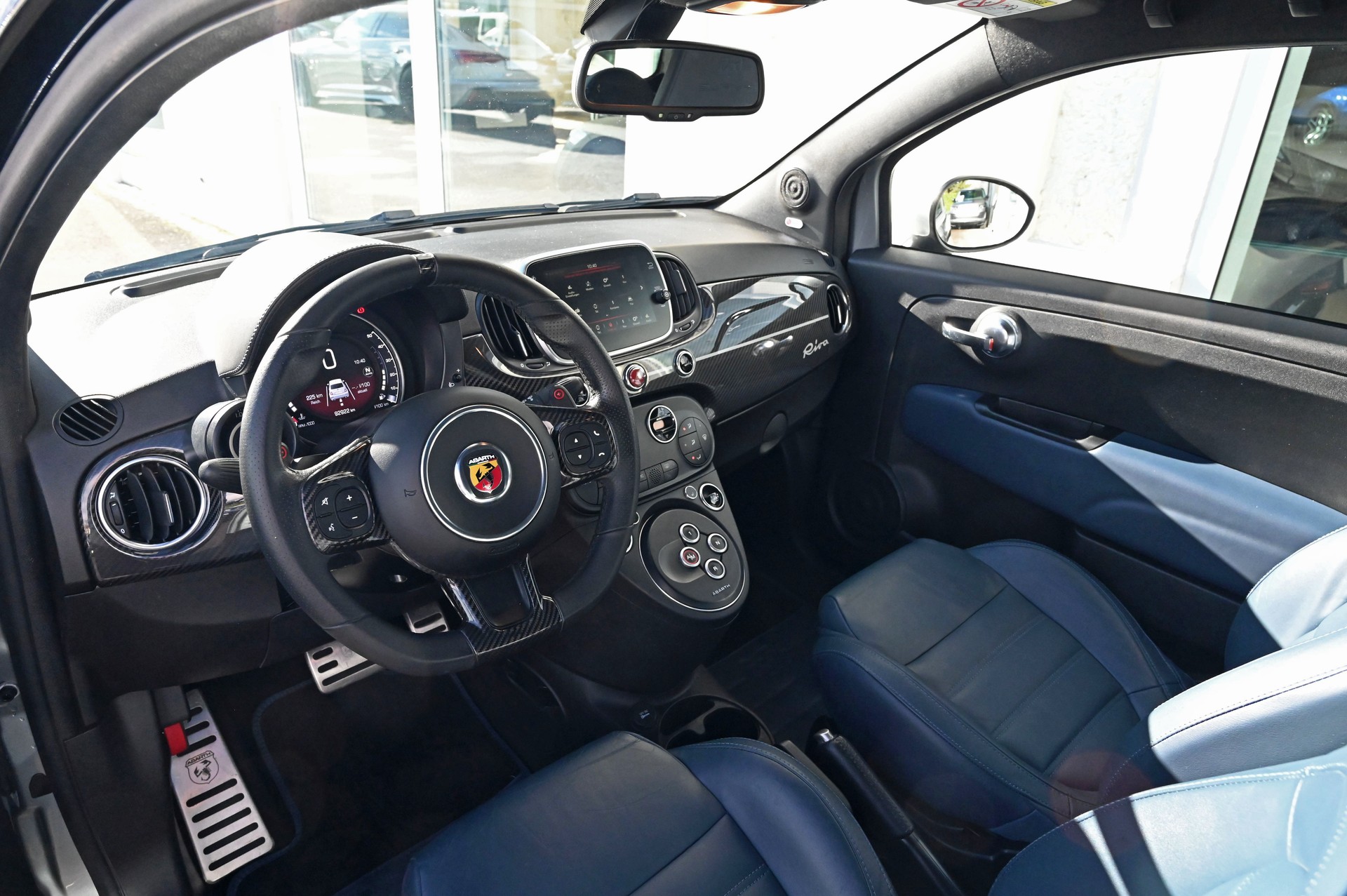 FIAT 695 1.4 16V Turbo Abarth Rivale-image-9