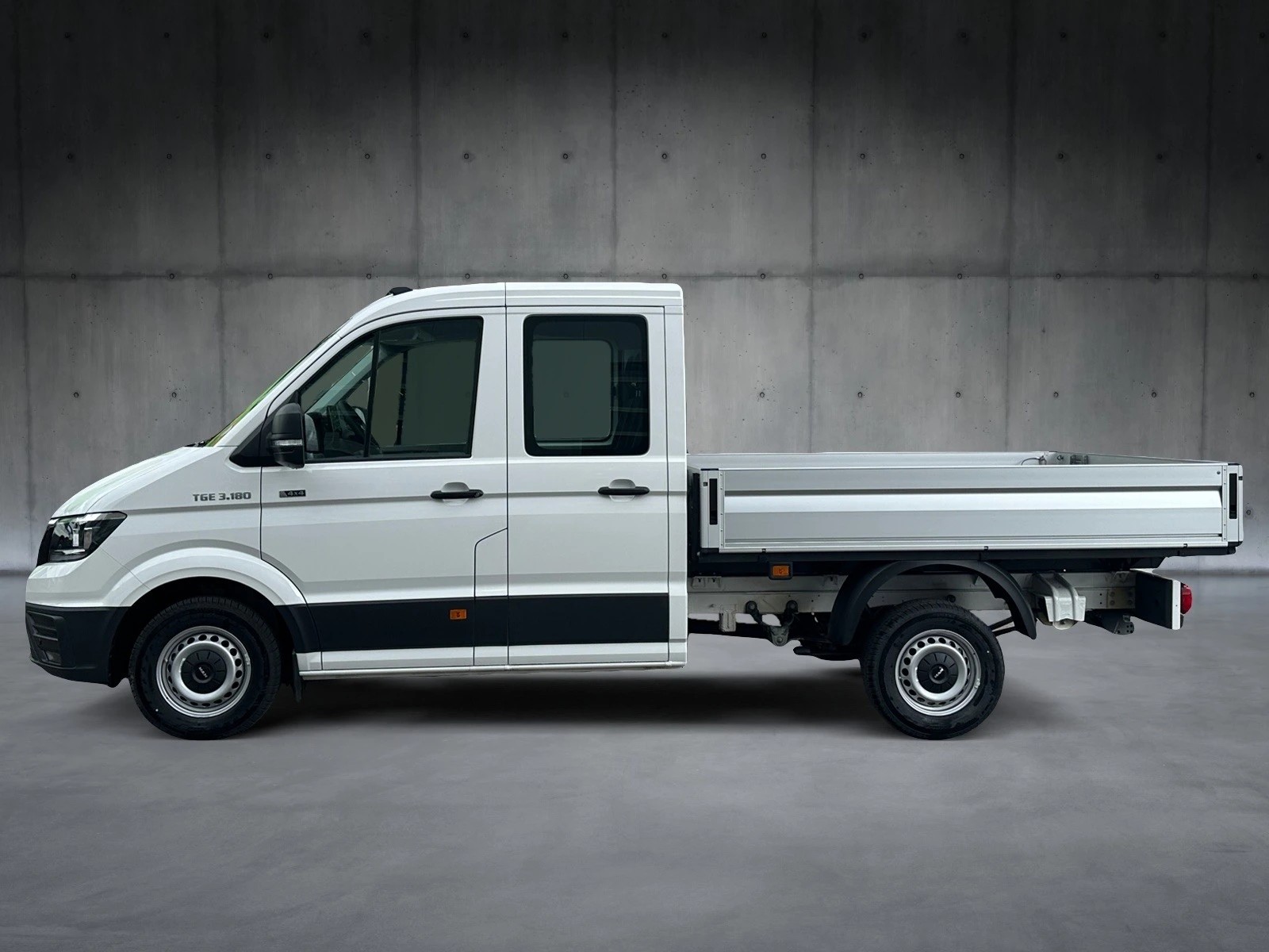 MAN 3.180 Automat 4x4 Doppelkabine mit Brücke-showroom-element-1