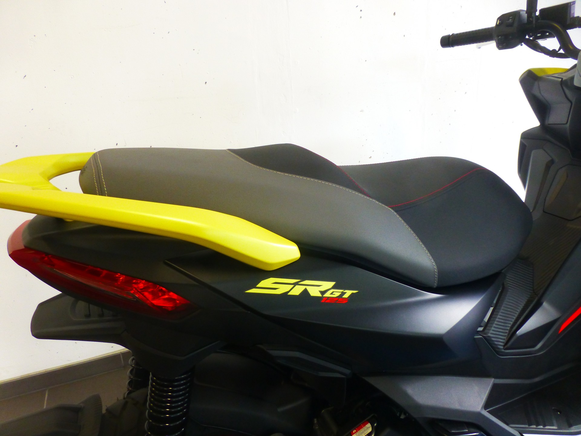 APRILIA SR 125 GT Sport ABS-image-7