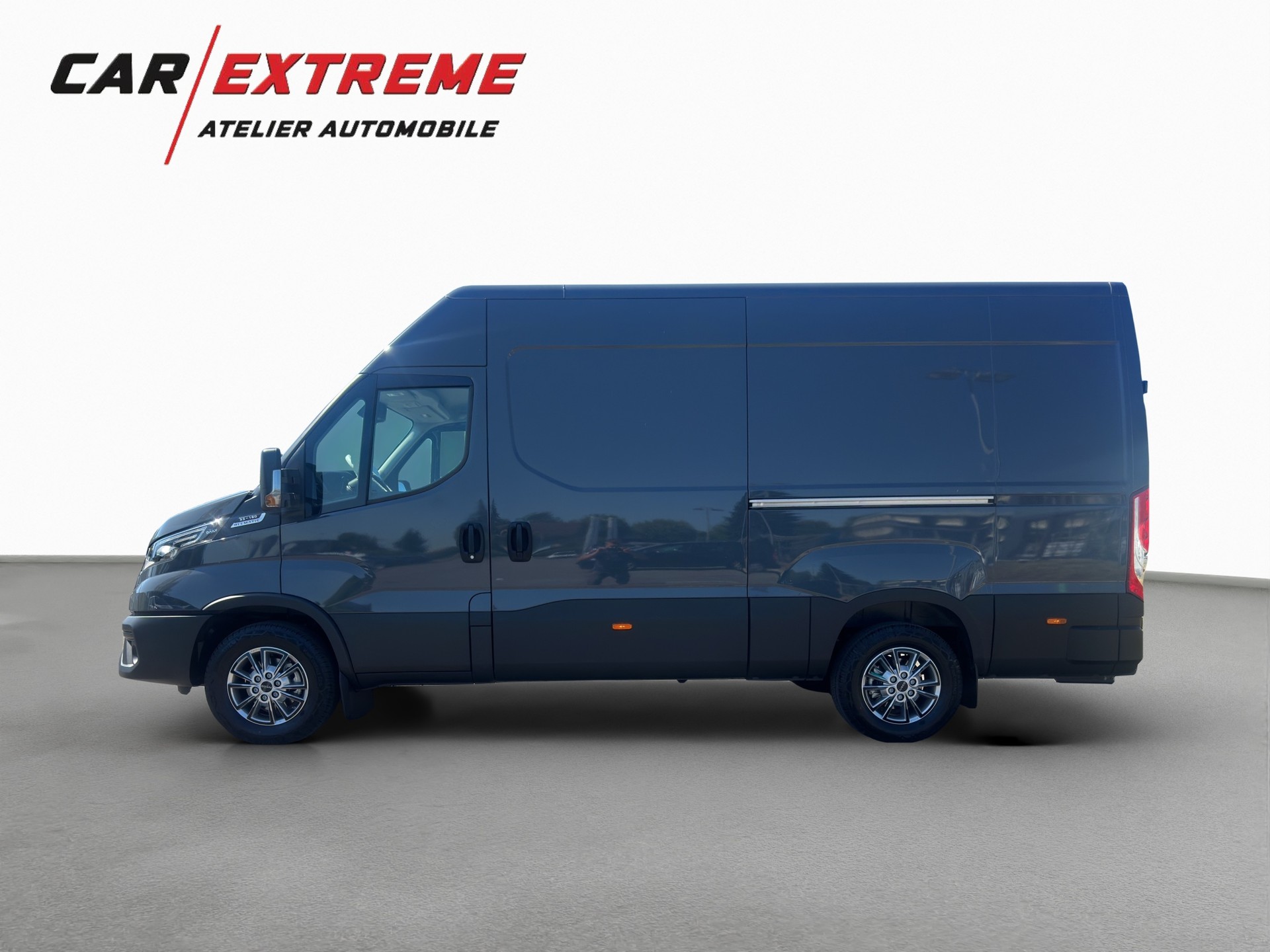 IVECO 35 S 18H A8 V-showroom-element-3