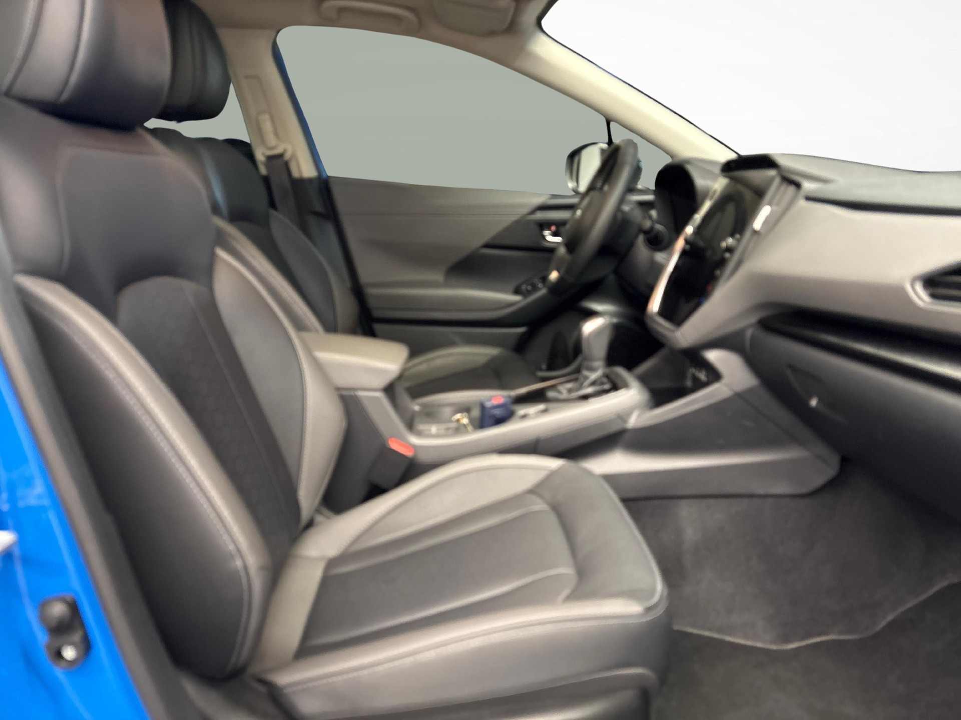 SUBARU Crosstrek 2.0i e-Boxer Luxury-image-11