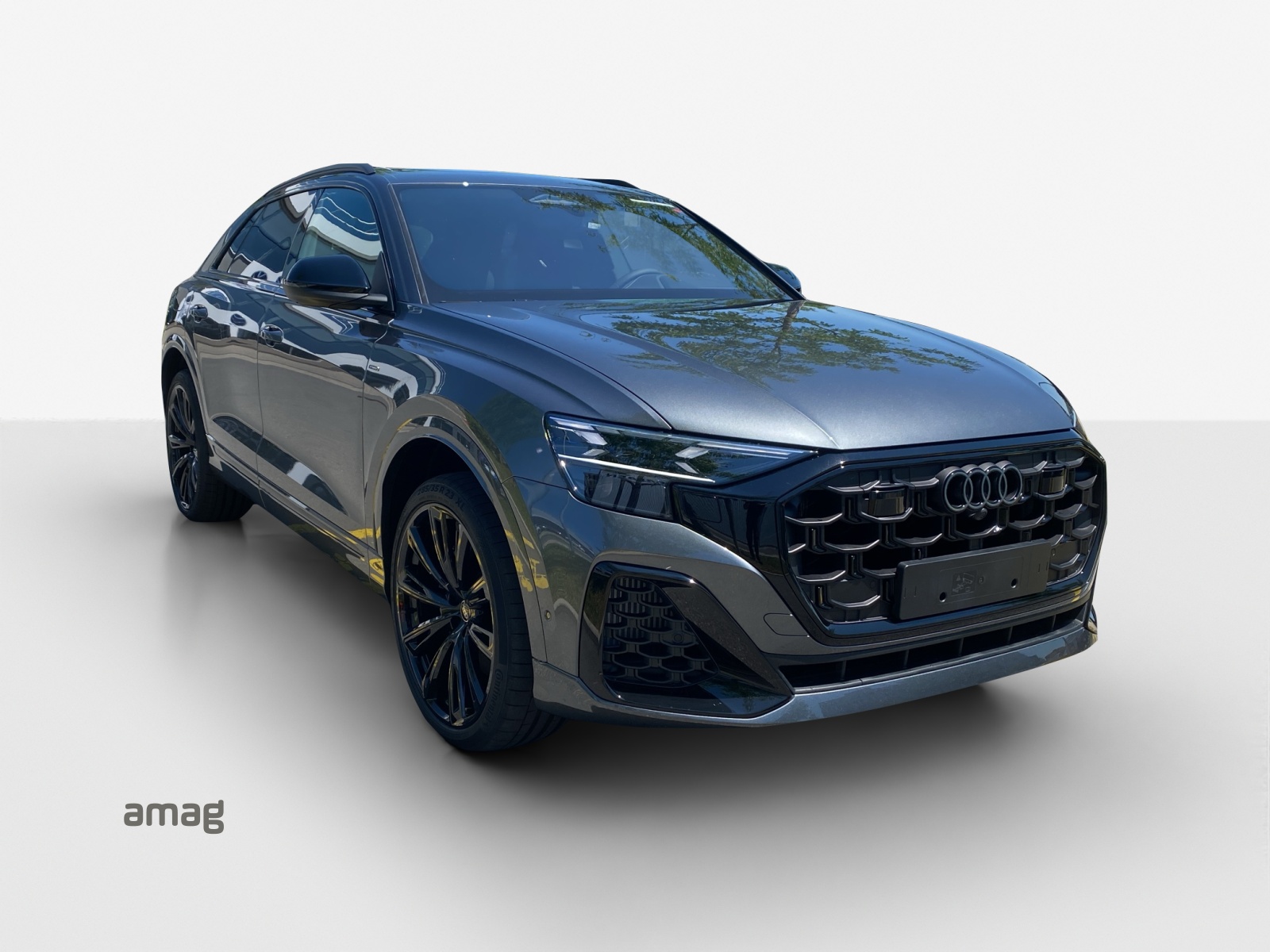 AUDI Q8 SUV TFSI e quattro 290 kW Attraction tiptronic-image-5